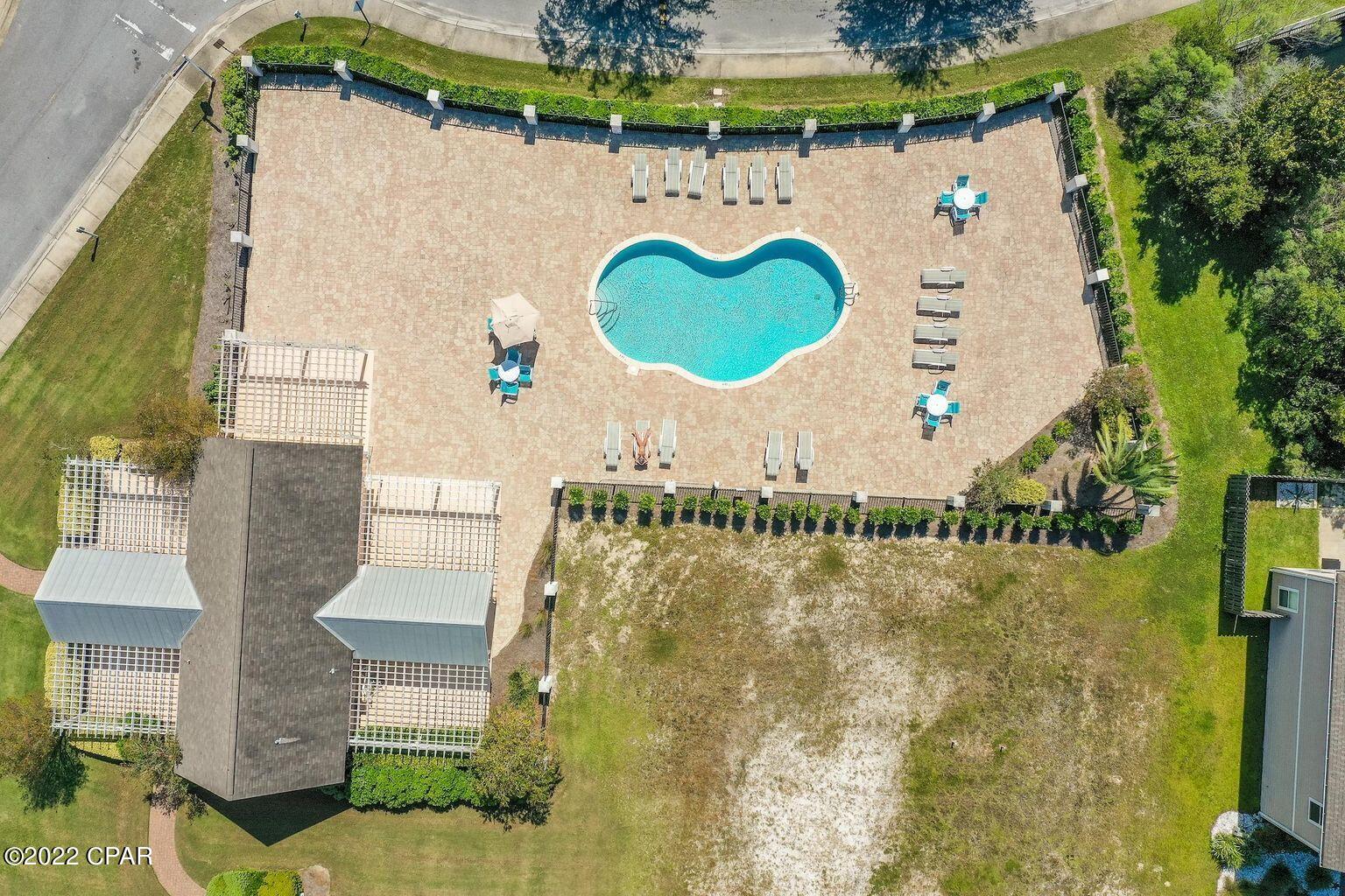 Harrison's Walk - Land