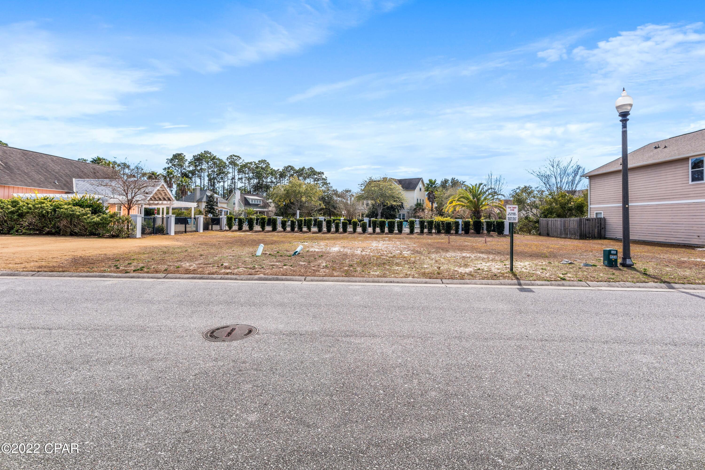 Harrison's Walk - Land