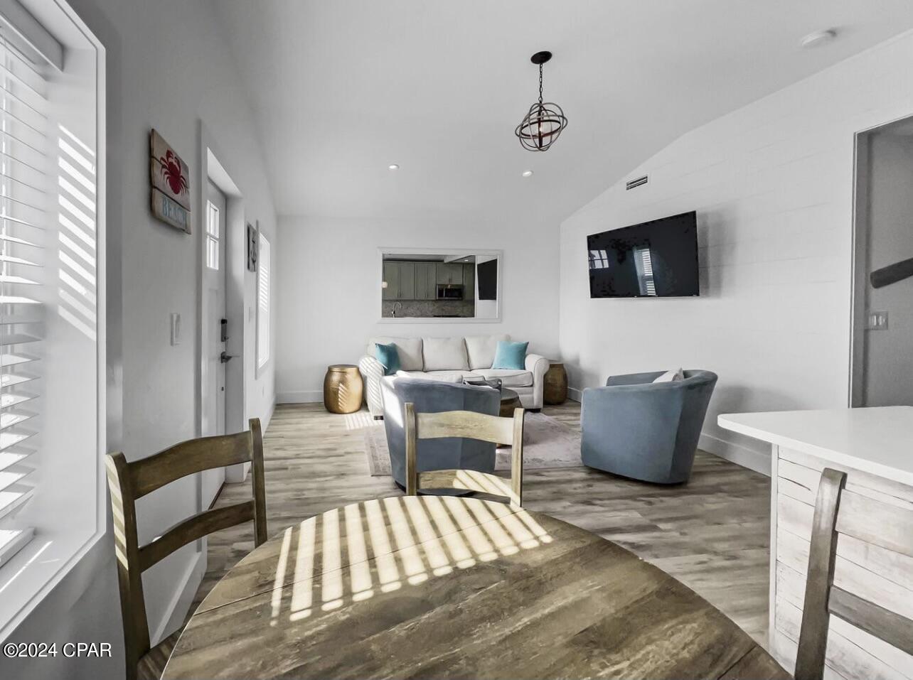 Kiska Beach 1st Add - Residential