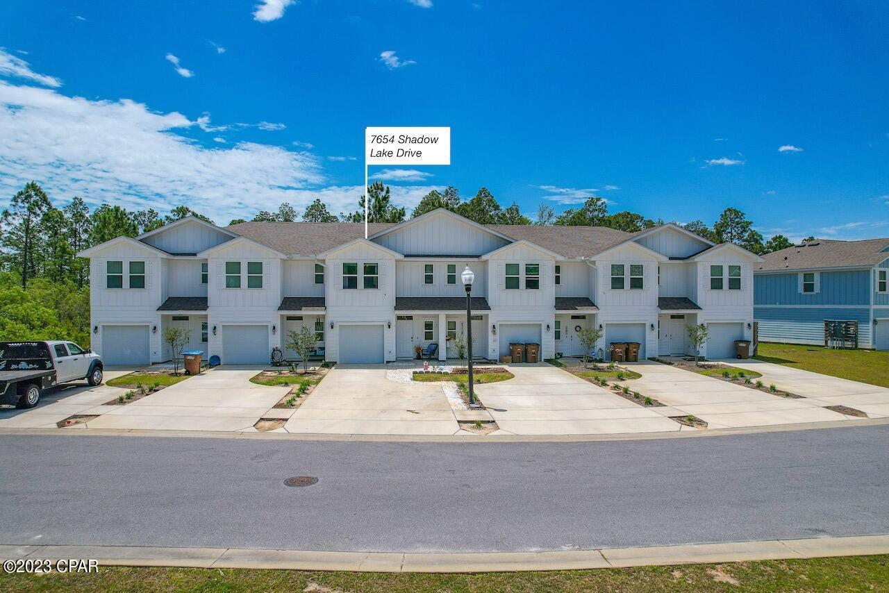 Hathaway Townhomes - Residential