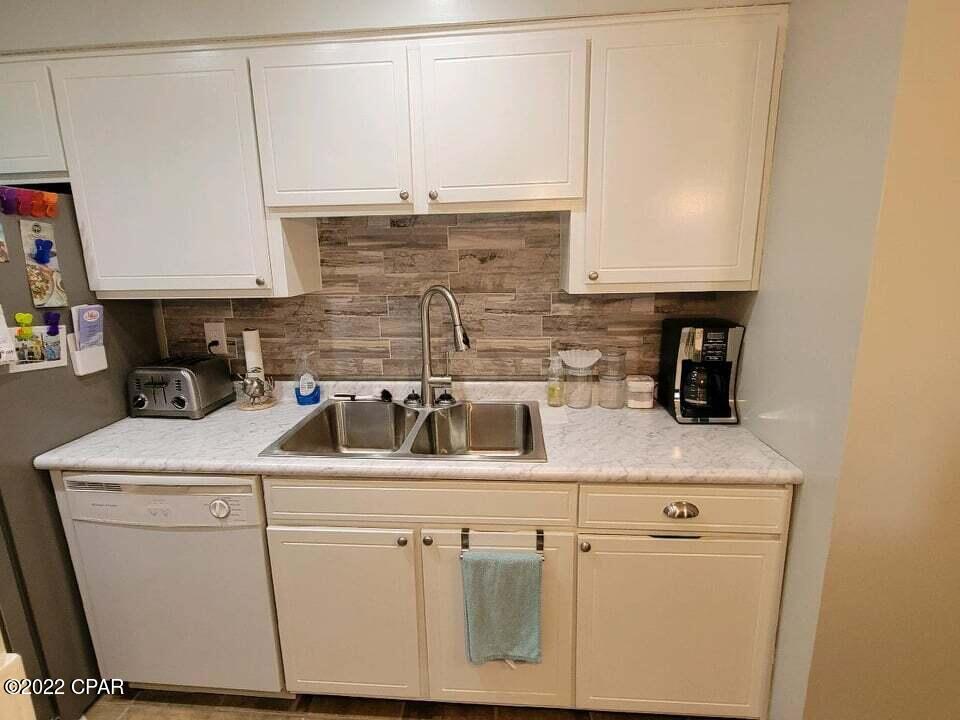 Endless Summer II - Residential