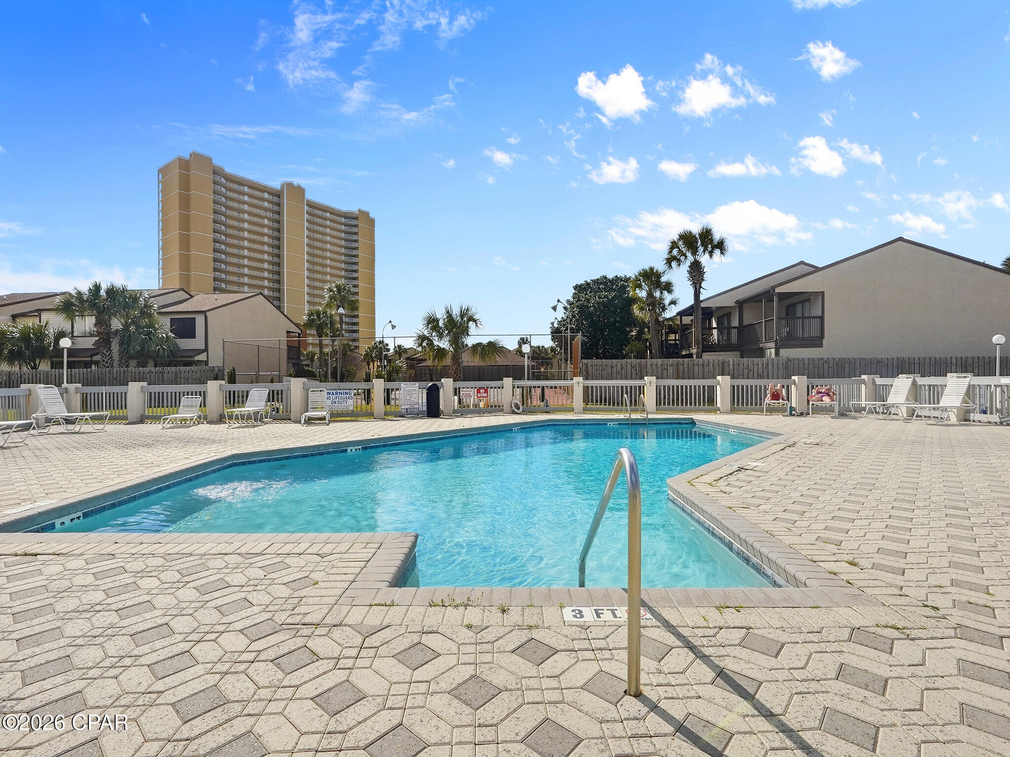 Endless Summer I - Residential