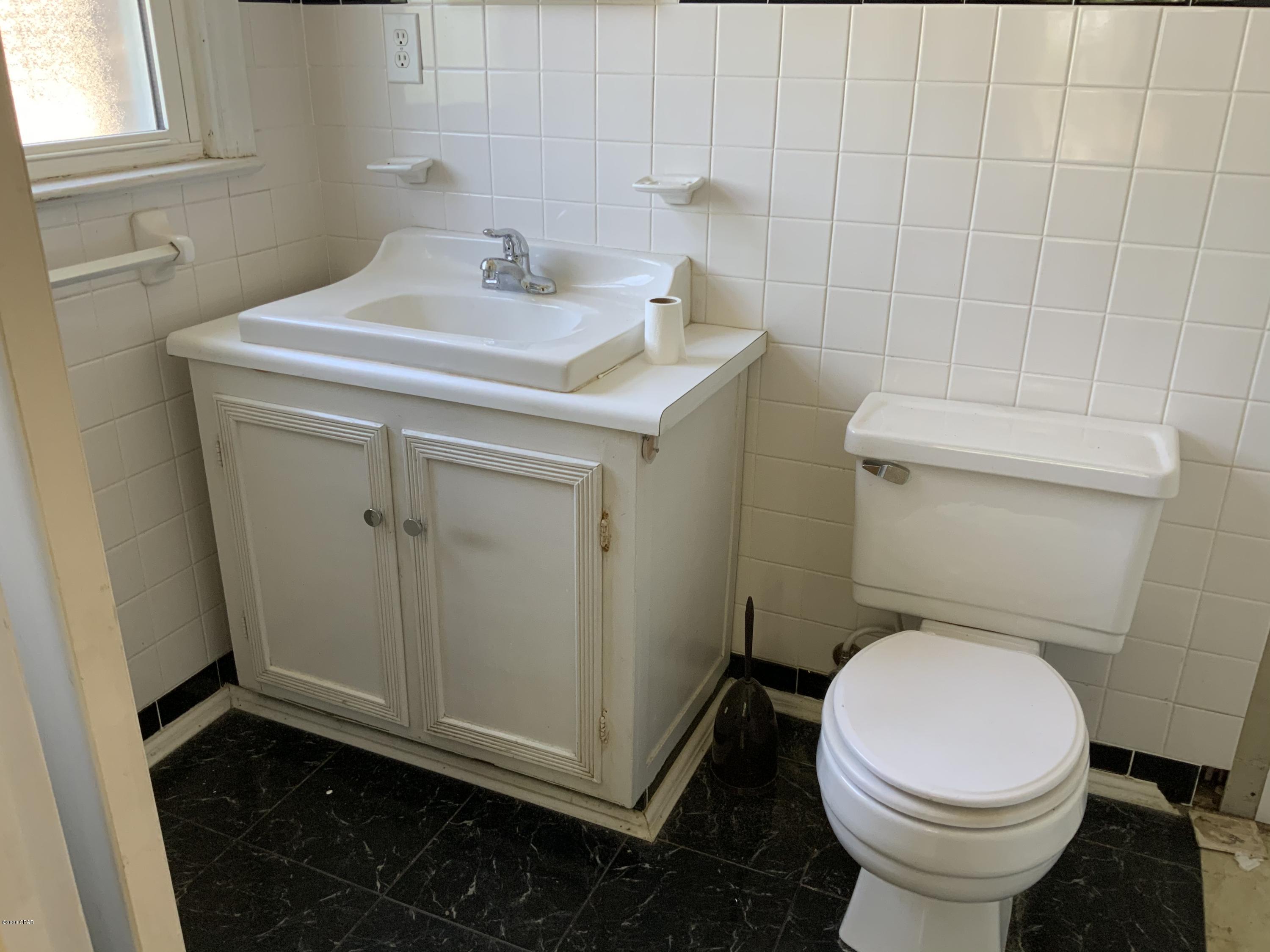 Cove Terrace 2nd Add - Residential