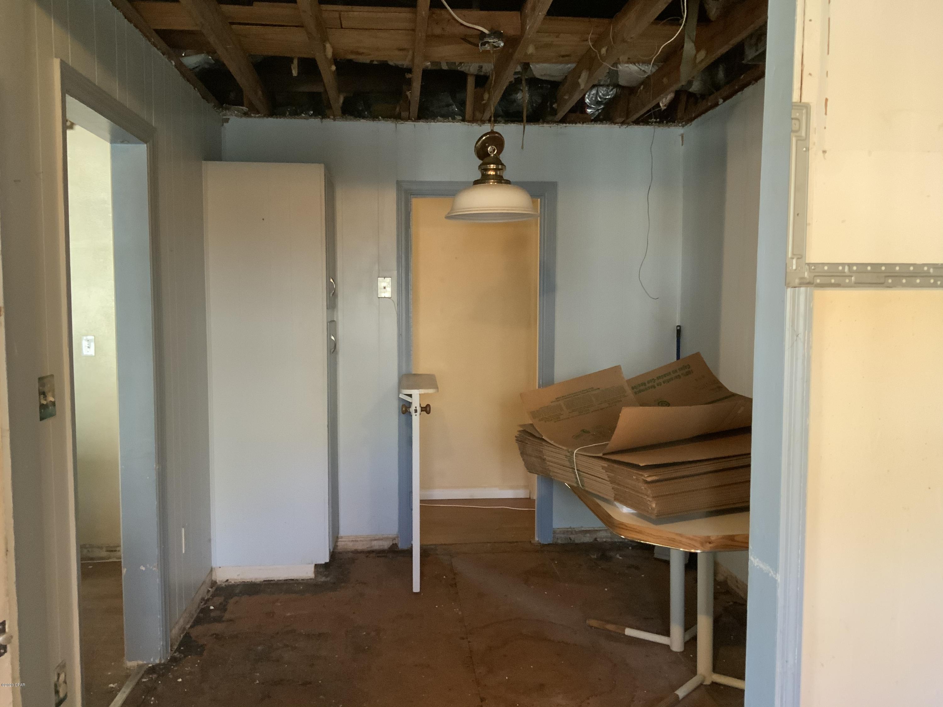 Cove Terrace 2nd Add - Residential