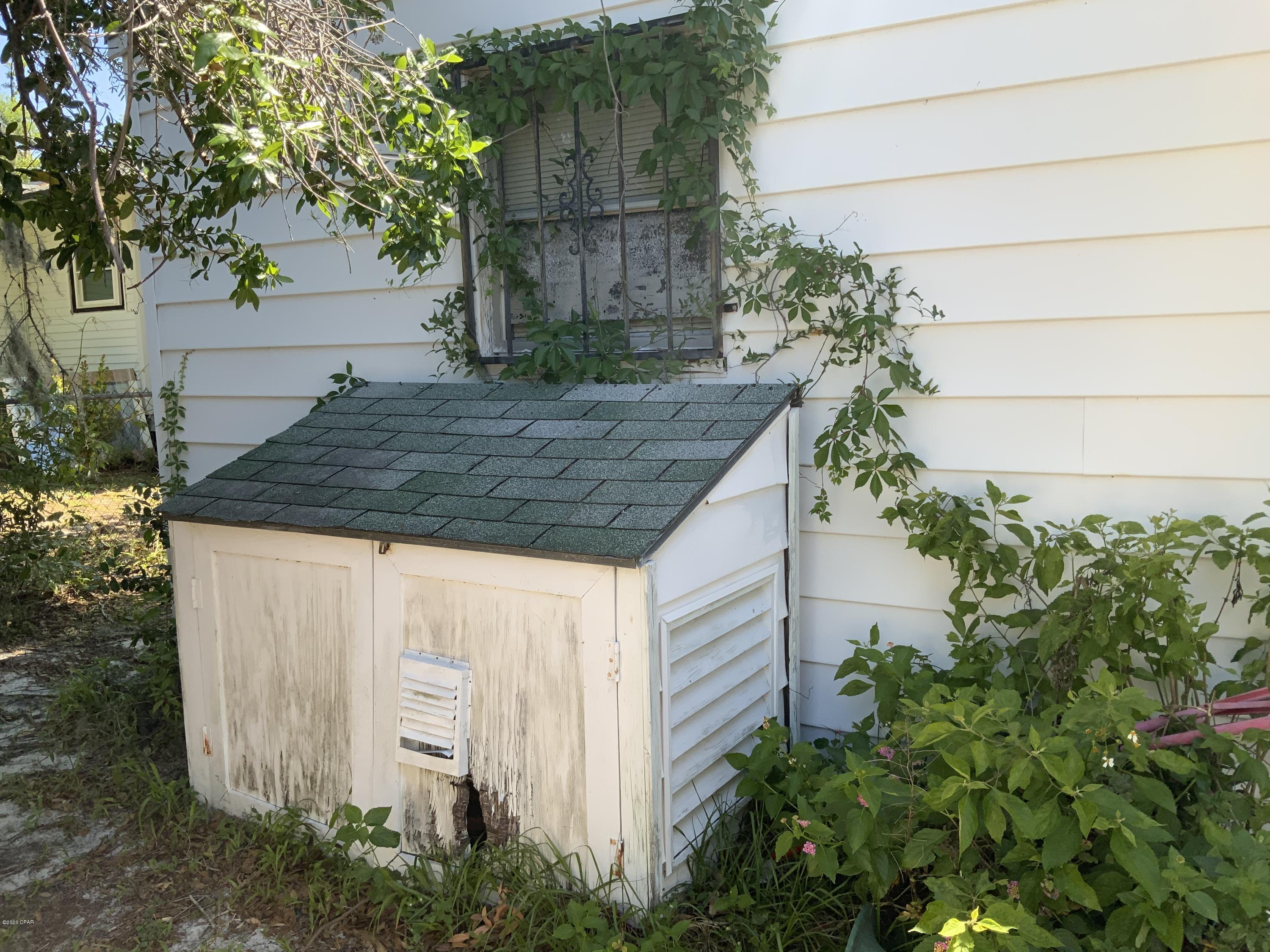 Cove Terrace 2nd Add - Residential