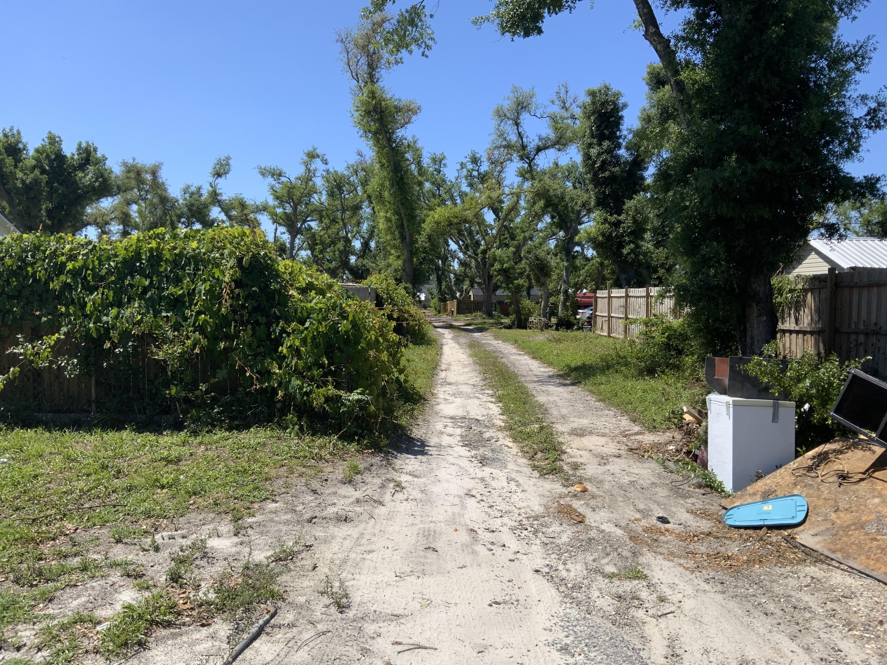 Cove Terrace 2nd Add - Residential