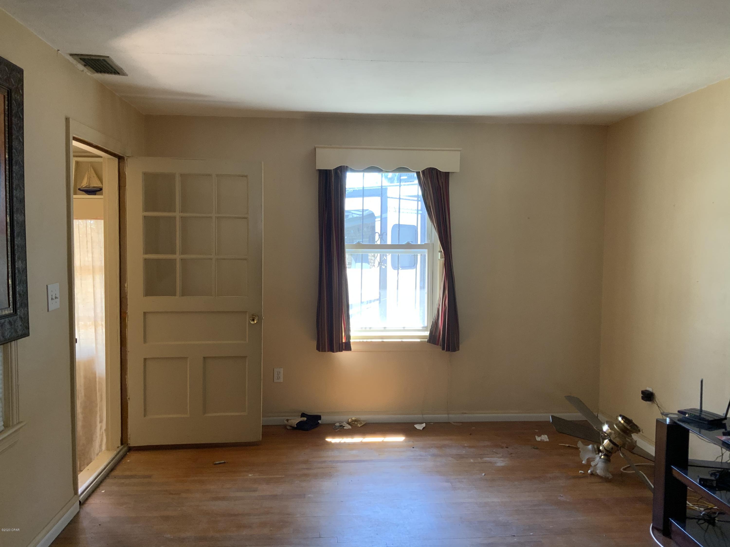 Cove Terrace 2nd Add - Residential