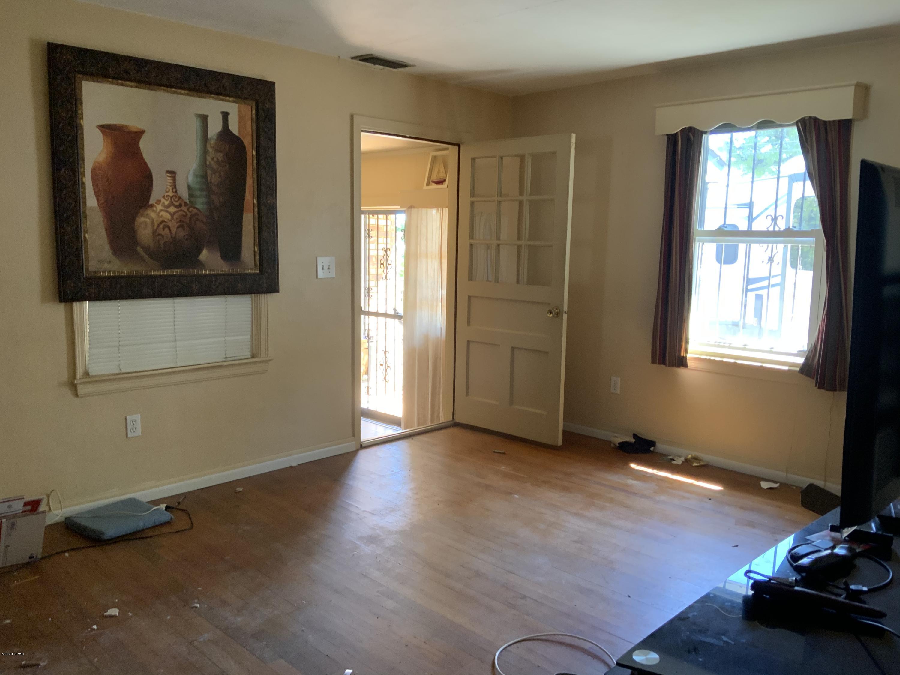 Cove Terrace 2nd Add - Residential