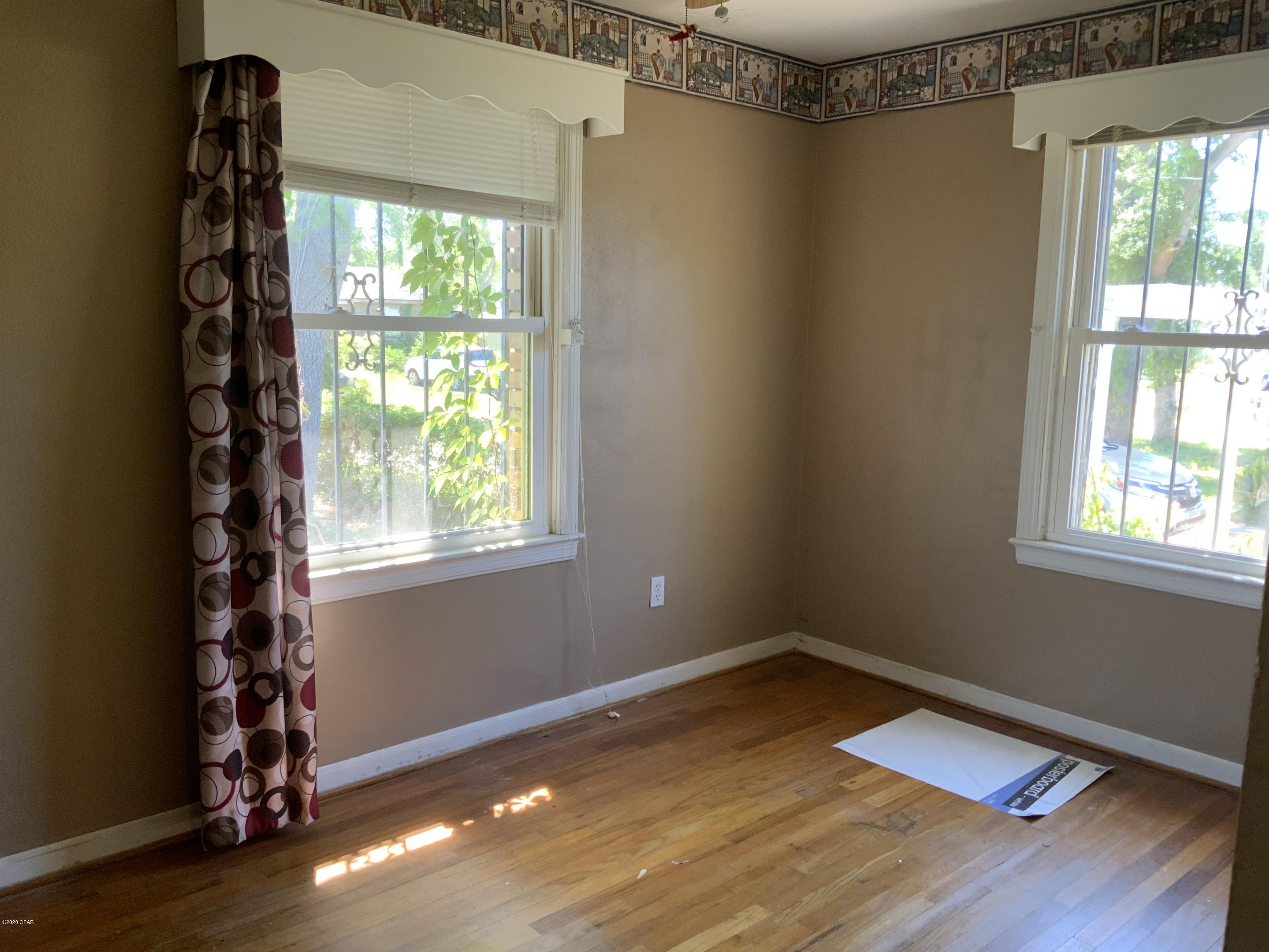 Cove Terrace 2nd Add - Residential