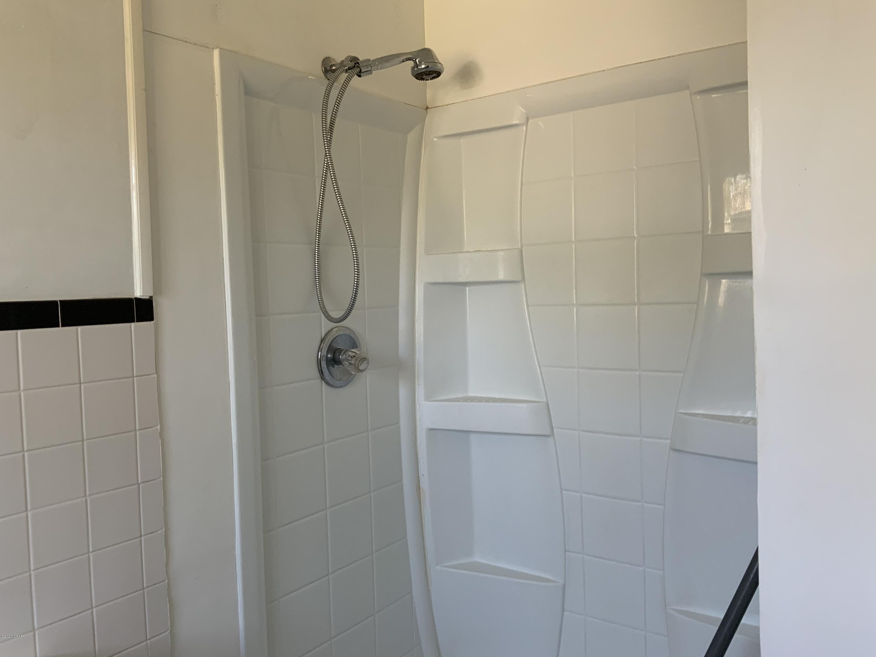 Cove Terrace 2nd Add - Residential