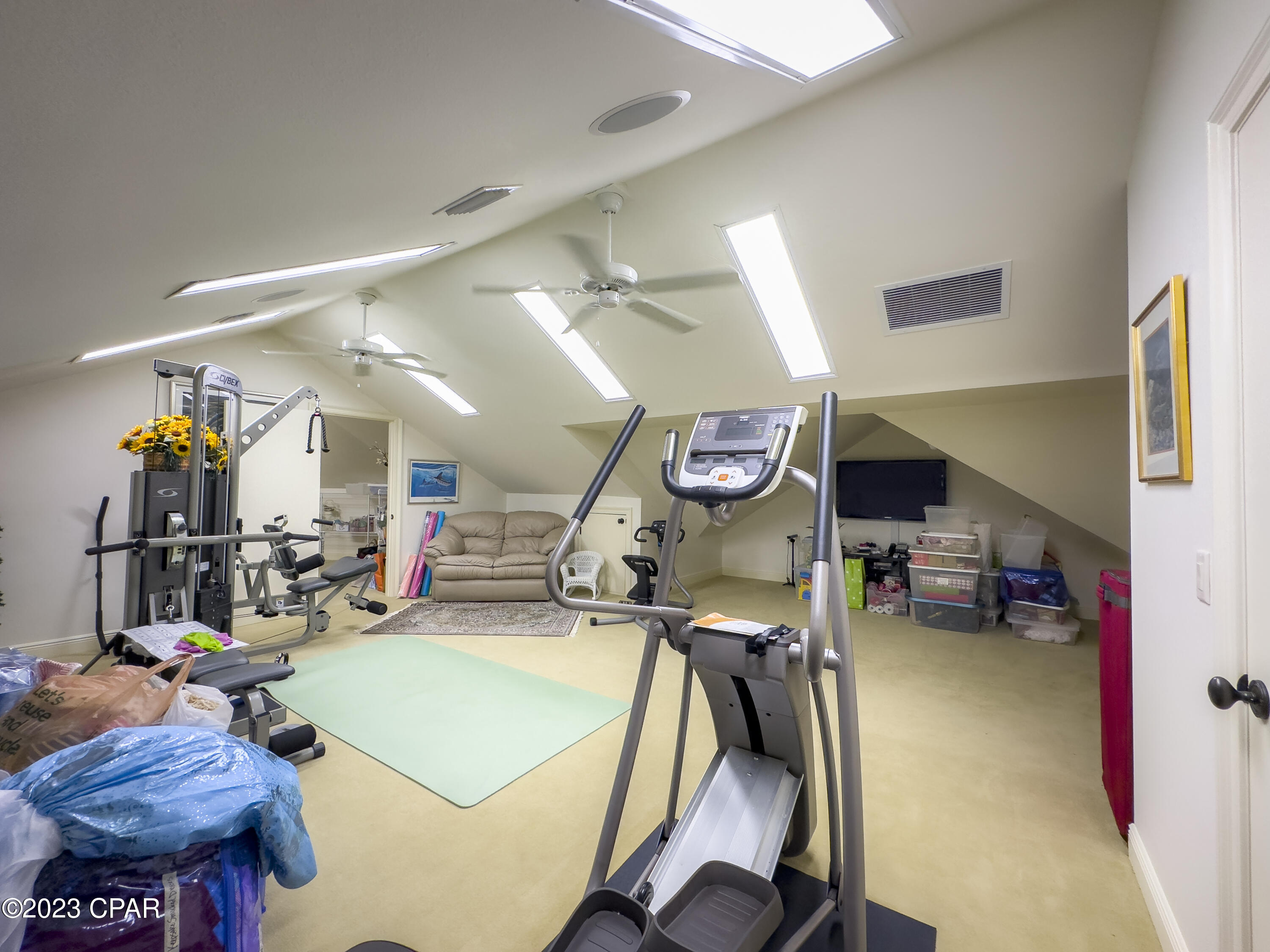 Queensberry Ltd At Bay Point - Residential