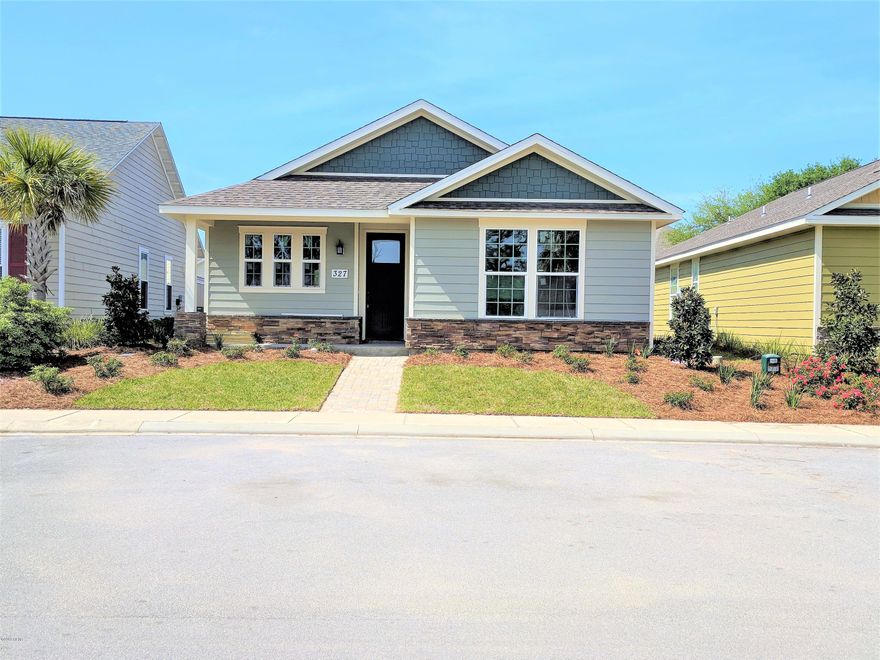 New custom built home in Turtle Cove at Lake Powell. Large open floor plan lends itself to entertaining. No expense was spared with custom stained cabinets, stainless appliances w/ gas range, tankless water heater, quartz counter tops, and tiled ''hardwood'' floors throughout the main areas. The master suite is complete with 10ft tray ceilings, crown molding, walk-in closet, and private bath with double vanity and deep soaking tub. The home features 9 and 10 ft ceilings throughout and is filled with custom lighting and finishes. Turtle Cove is located on the southern shore of Lake Powell. Perfectly situated about 2 miles east of 30A and Rosemary Beach and just a few miles west of Pier Park. Amenities include an upscale clubhouse, pool overlooking the lake, fitness center, and tennis courts