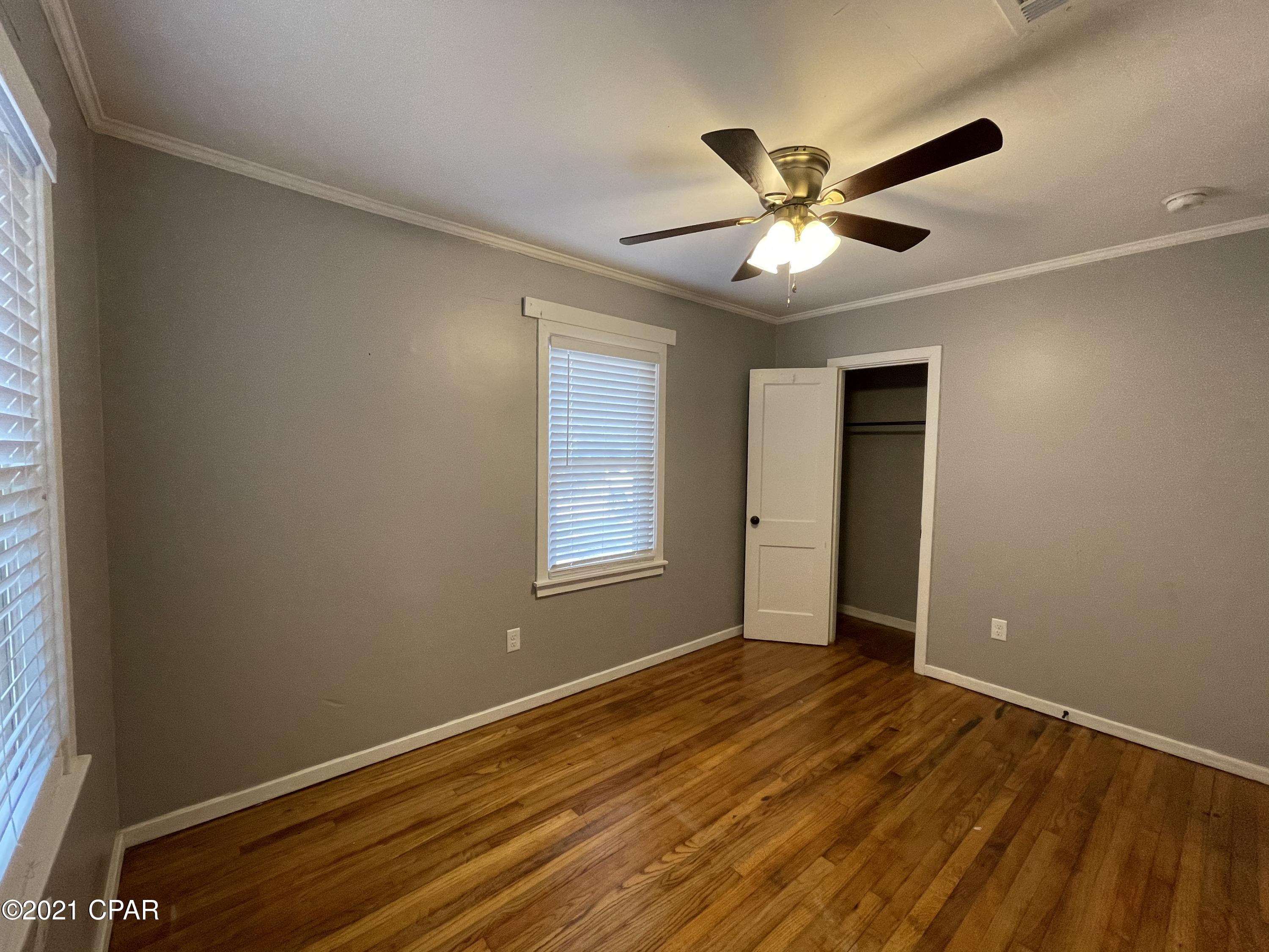 [No Recorded Subdiv] - Residential Lease