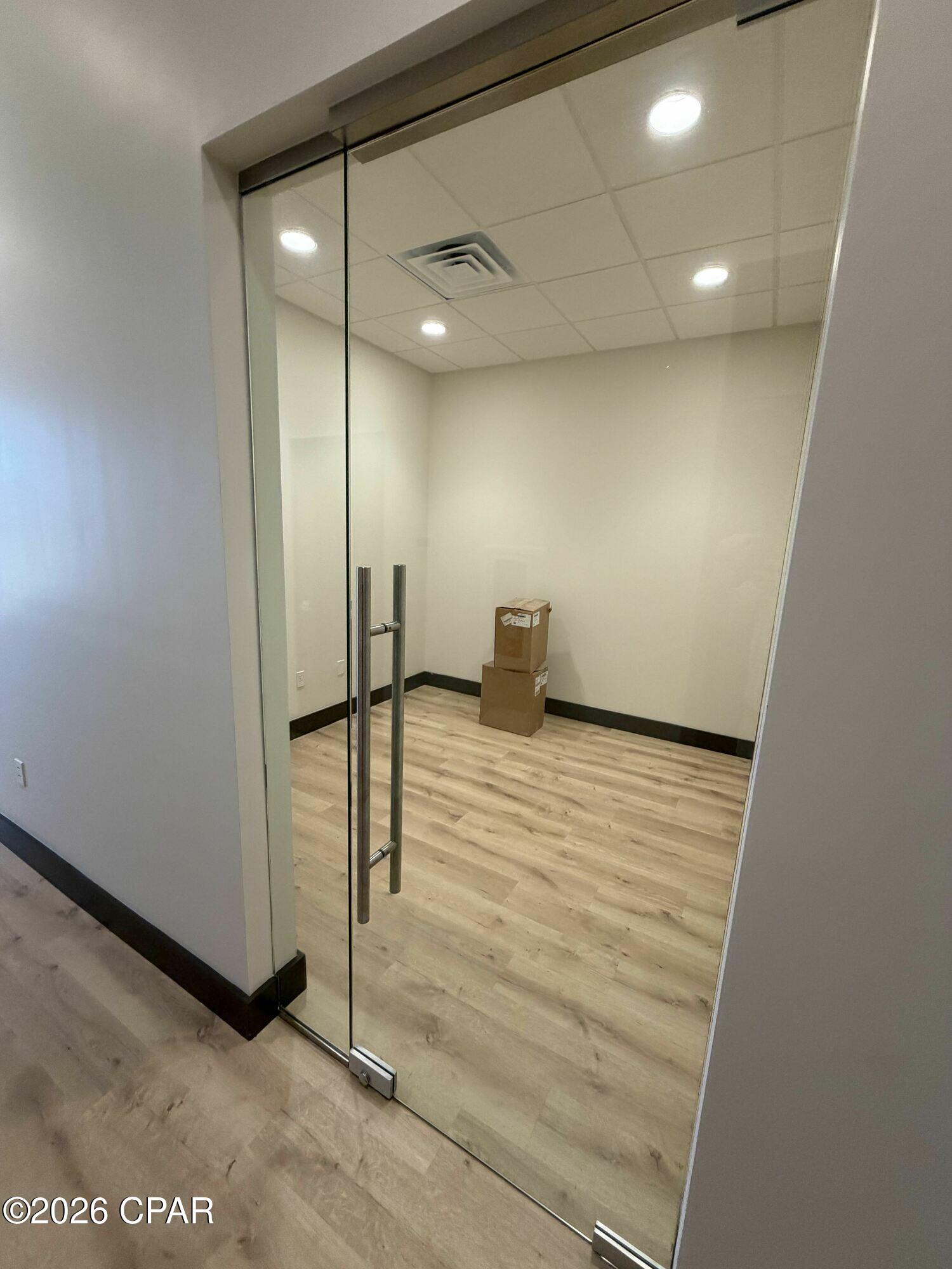 [No Recorded Subdiv] - Commercial Lease