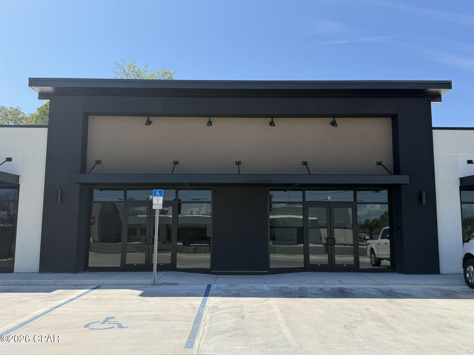 [No Recorded Subdiv] - Commercial Lease