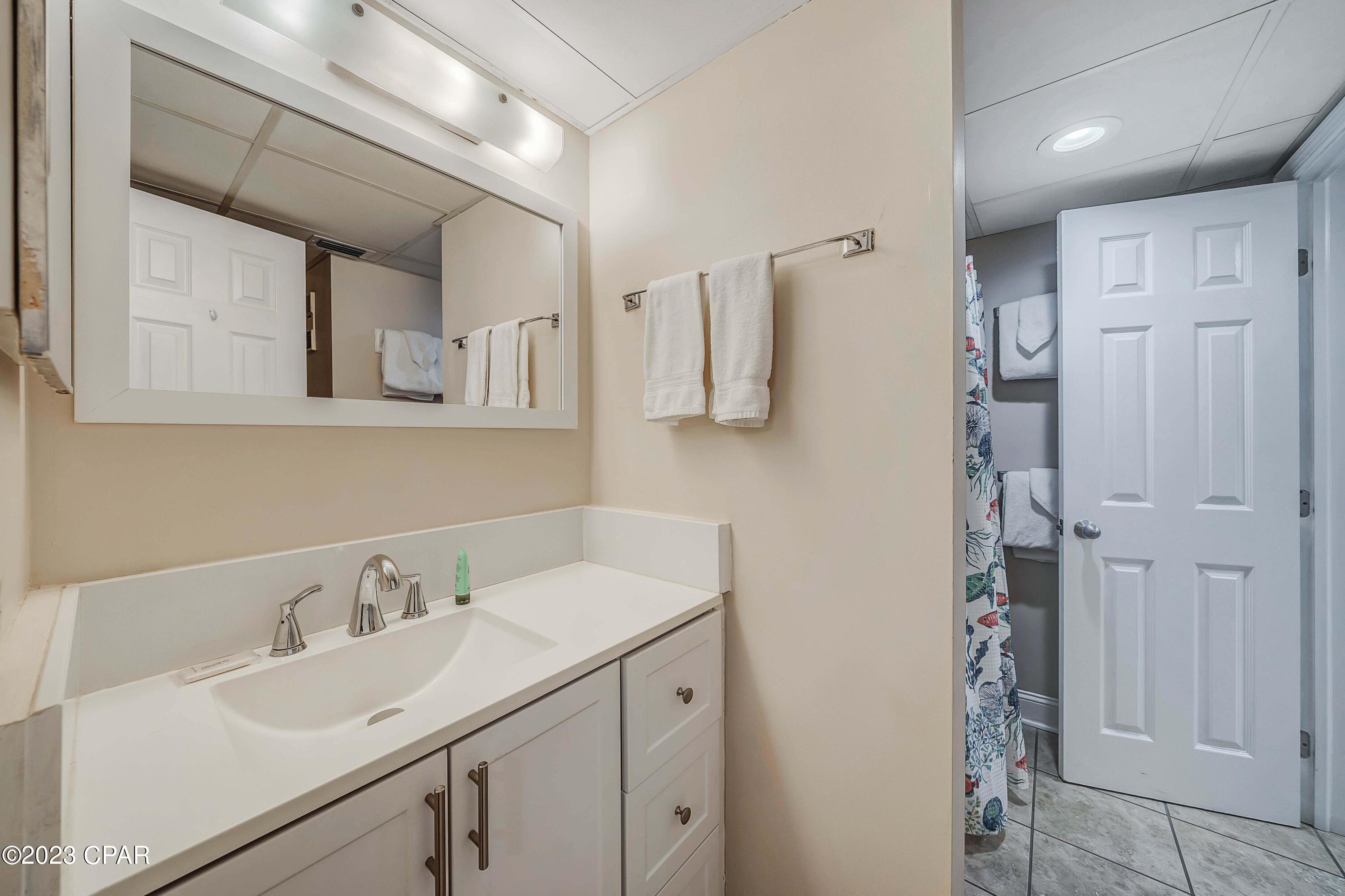 Sunbird Condo - Residential