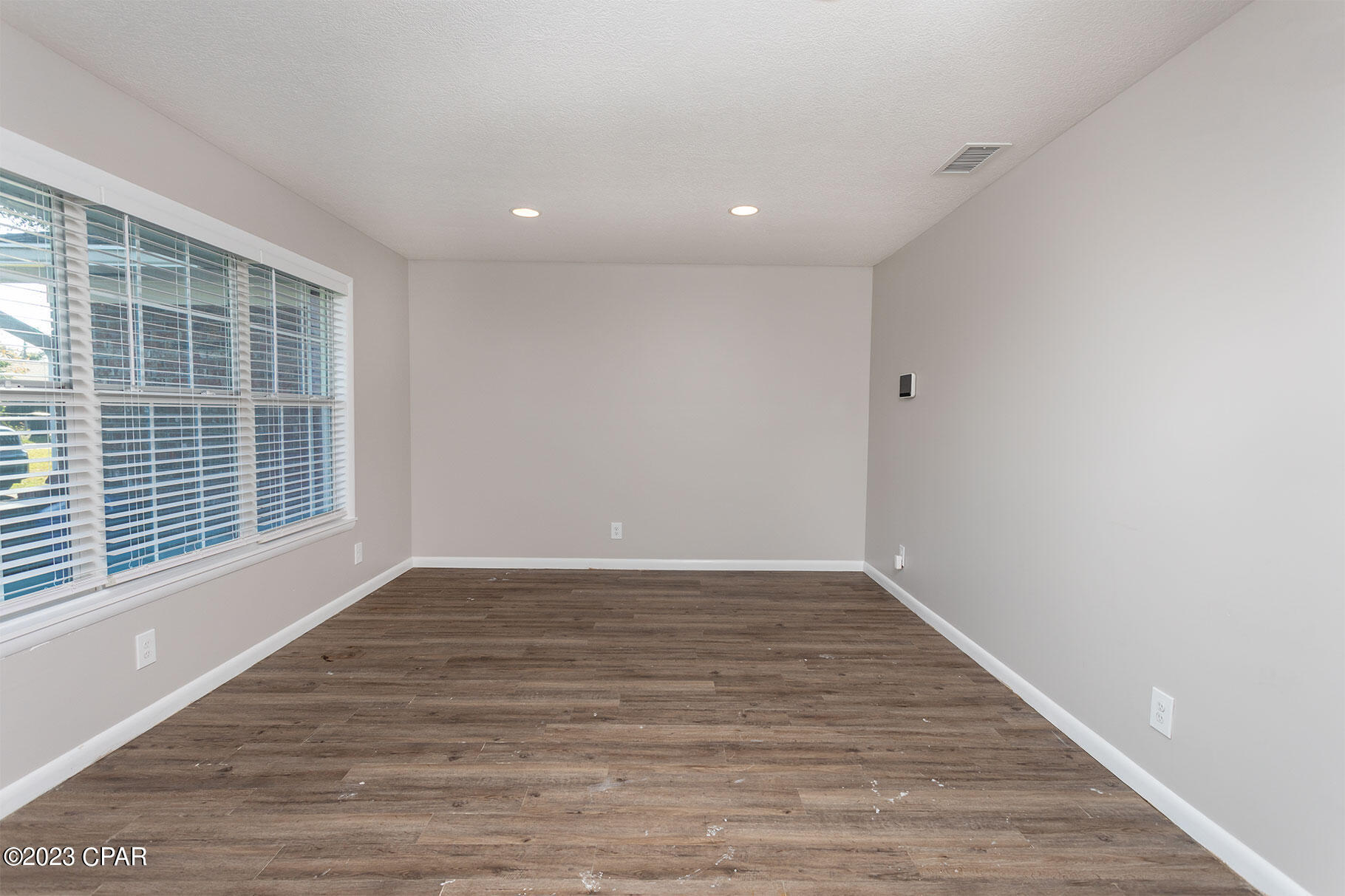 [No Recorded Subdiv] - Residential Lease