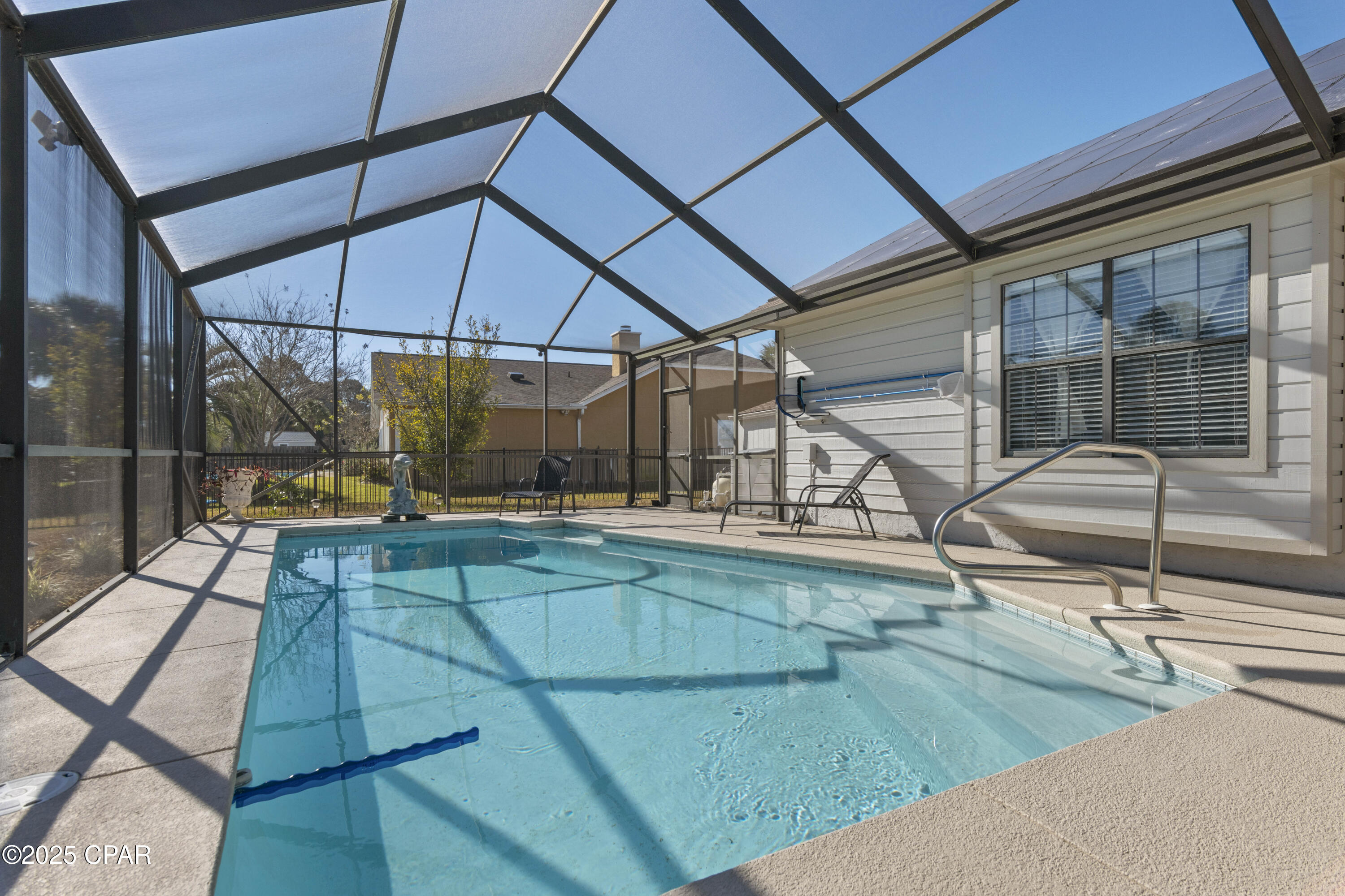 Colony Club - Residential