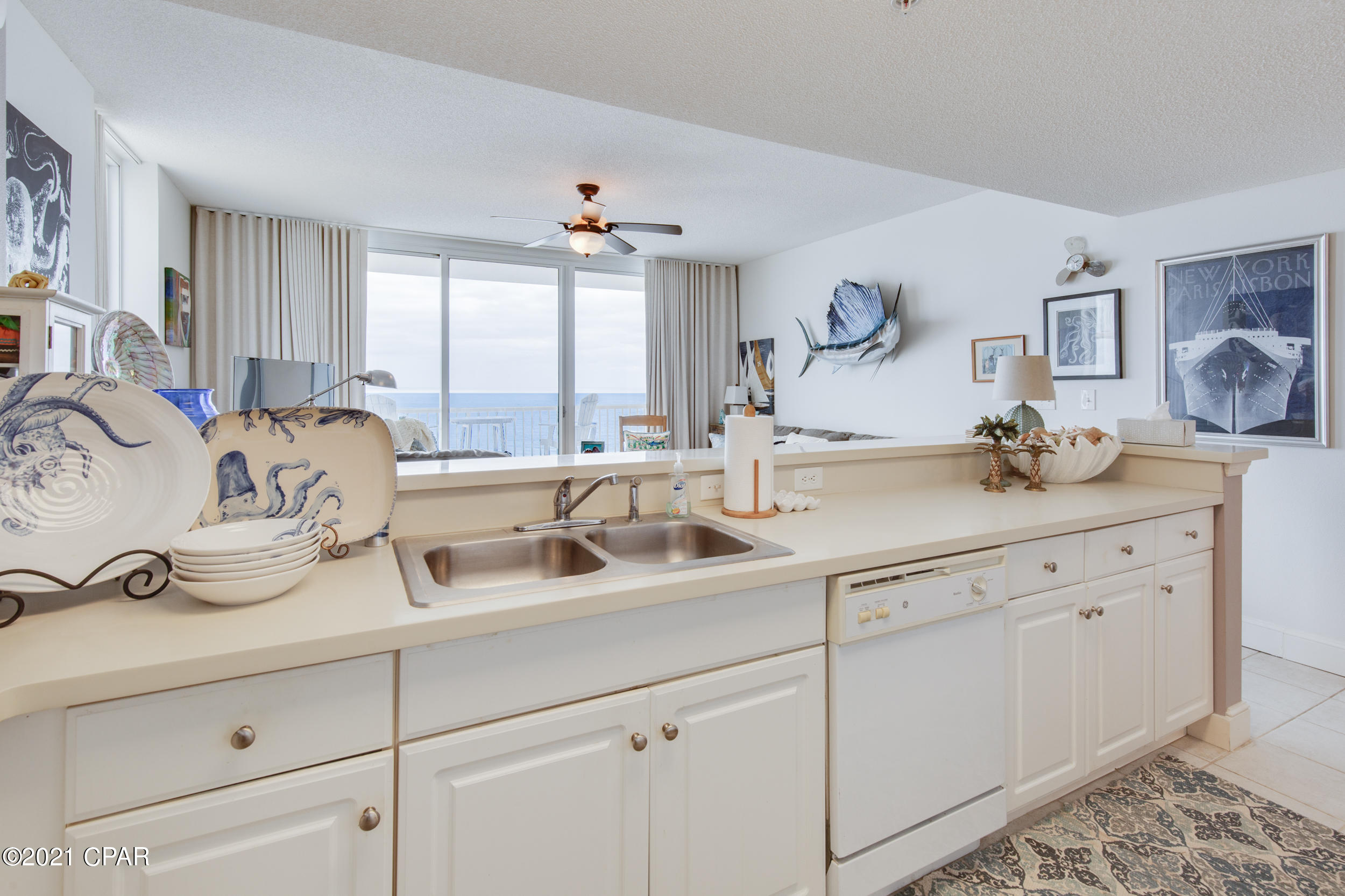 Majestic Beach Tower I - Residential