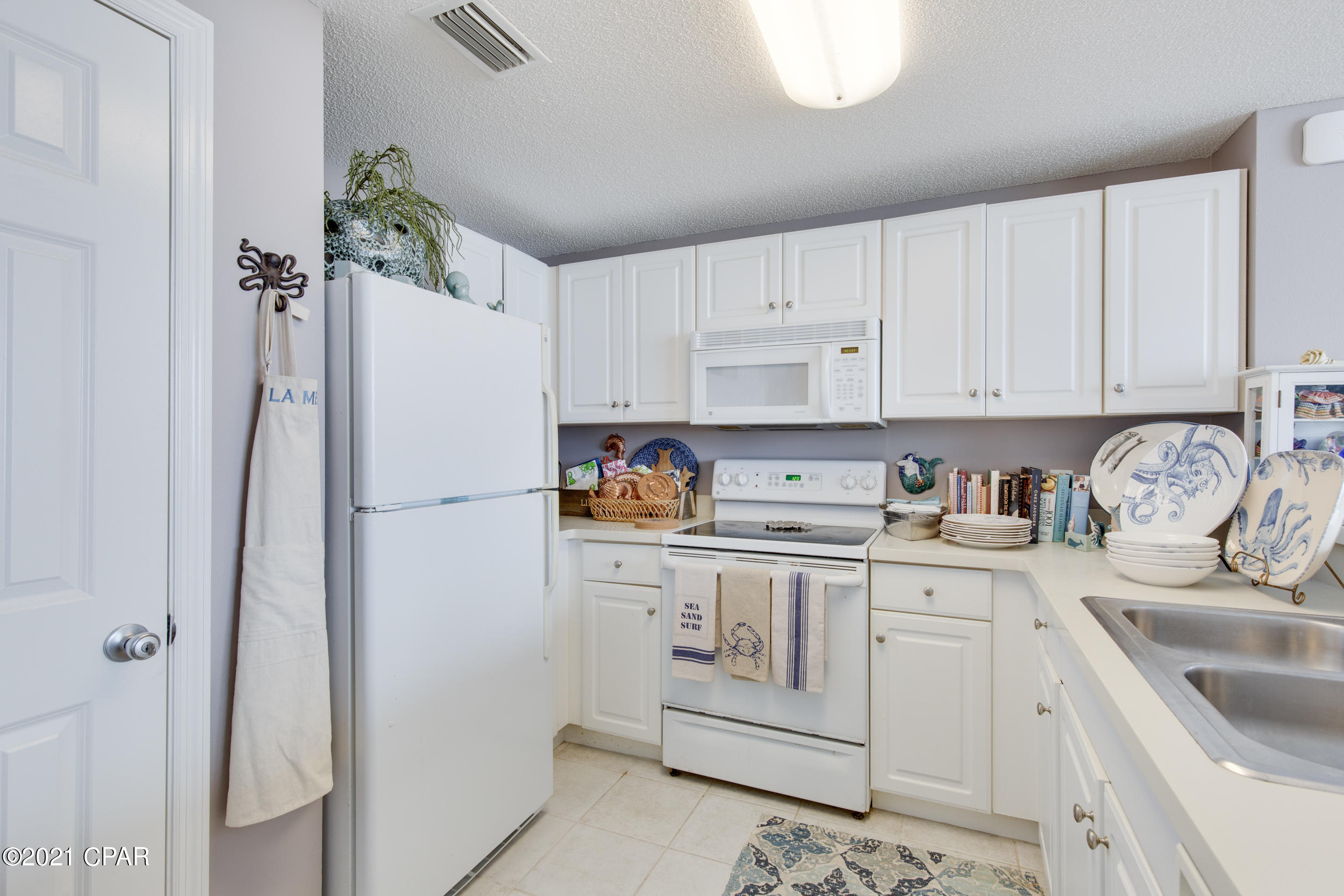 Majestic Beach Tower I - Residential