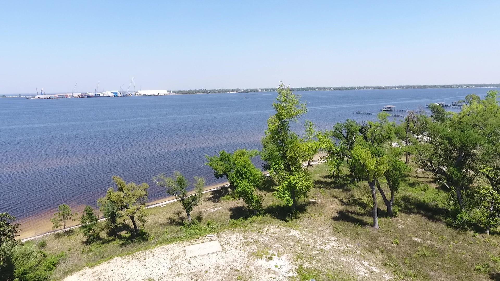 [No Recorded Subdiv] - Land