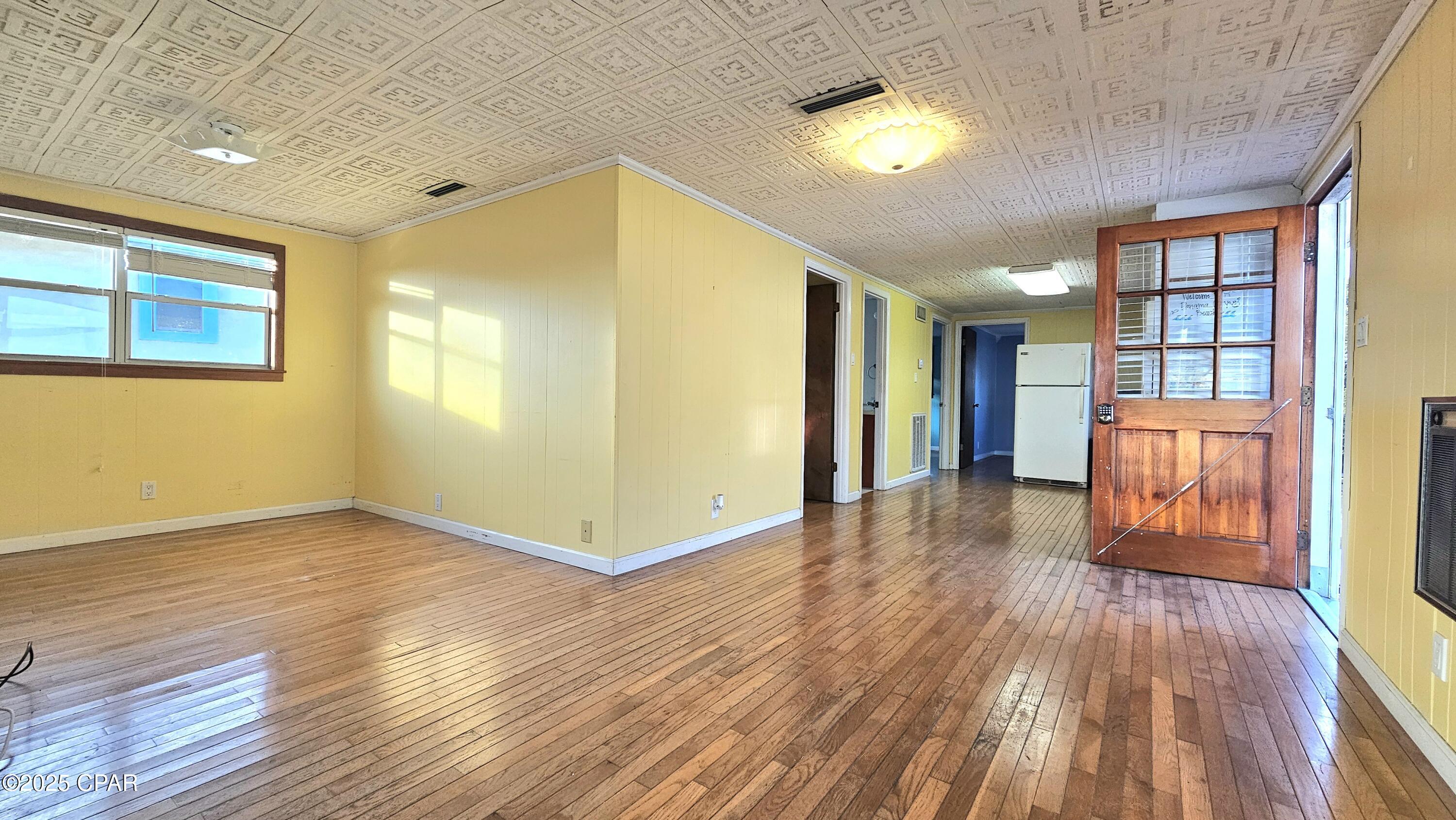 Kiska Beach - Residential