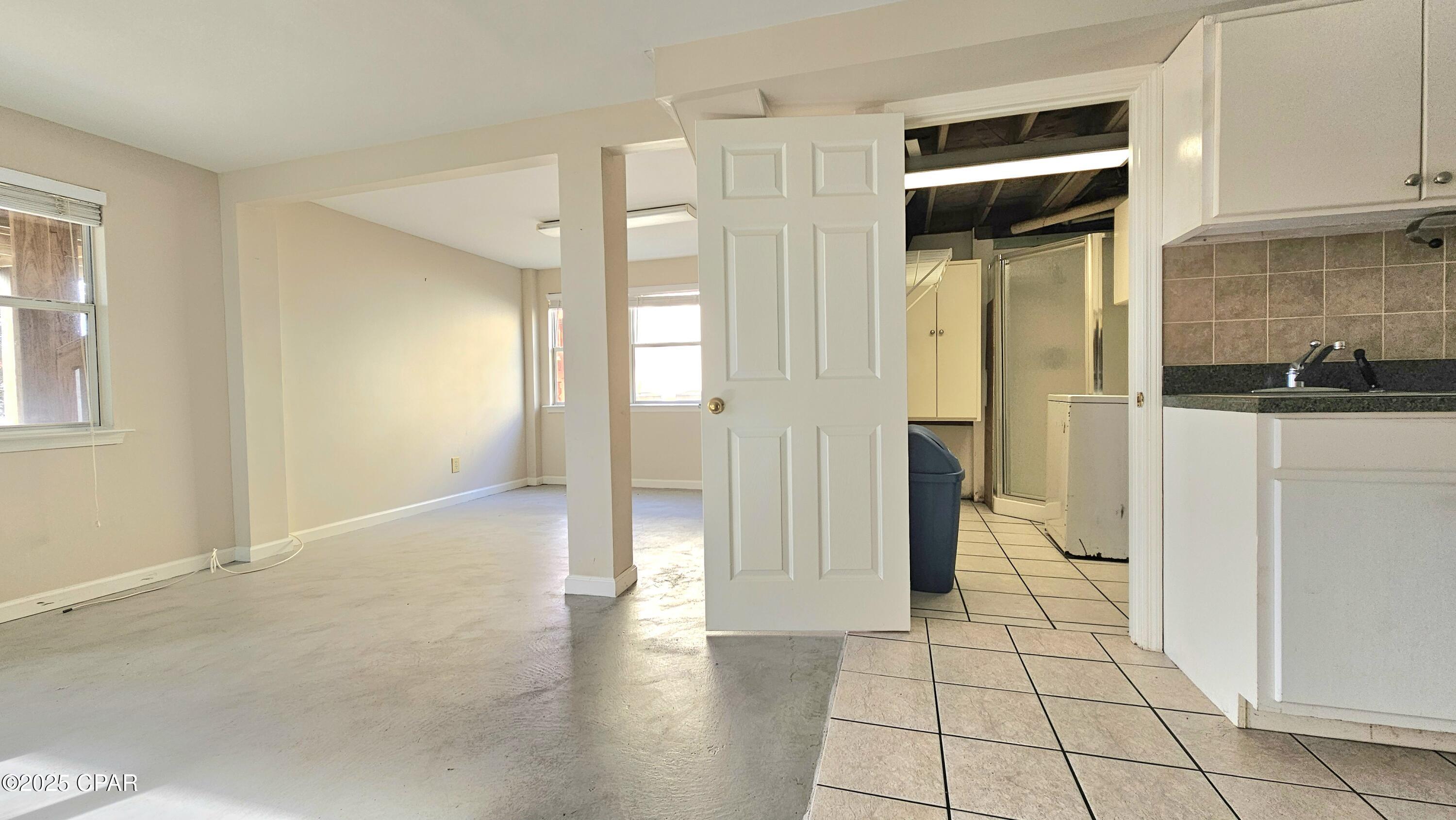 Kiska Beach - Residential