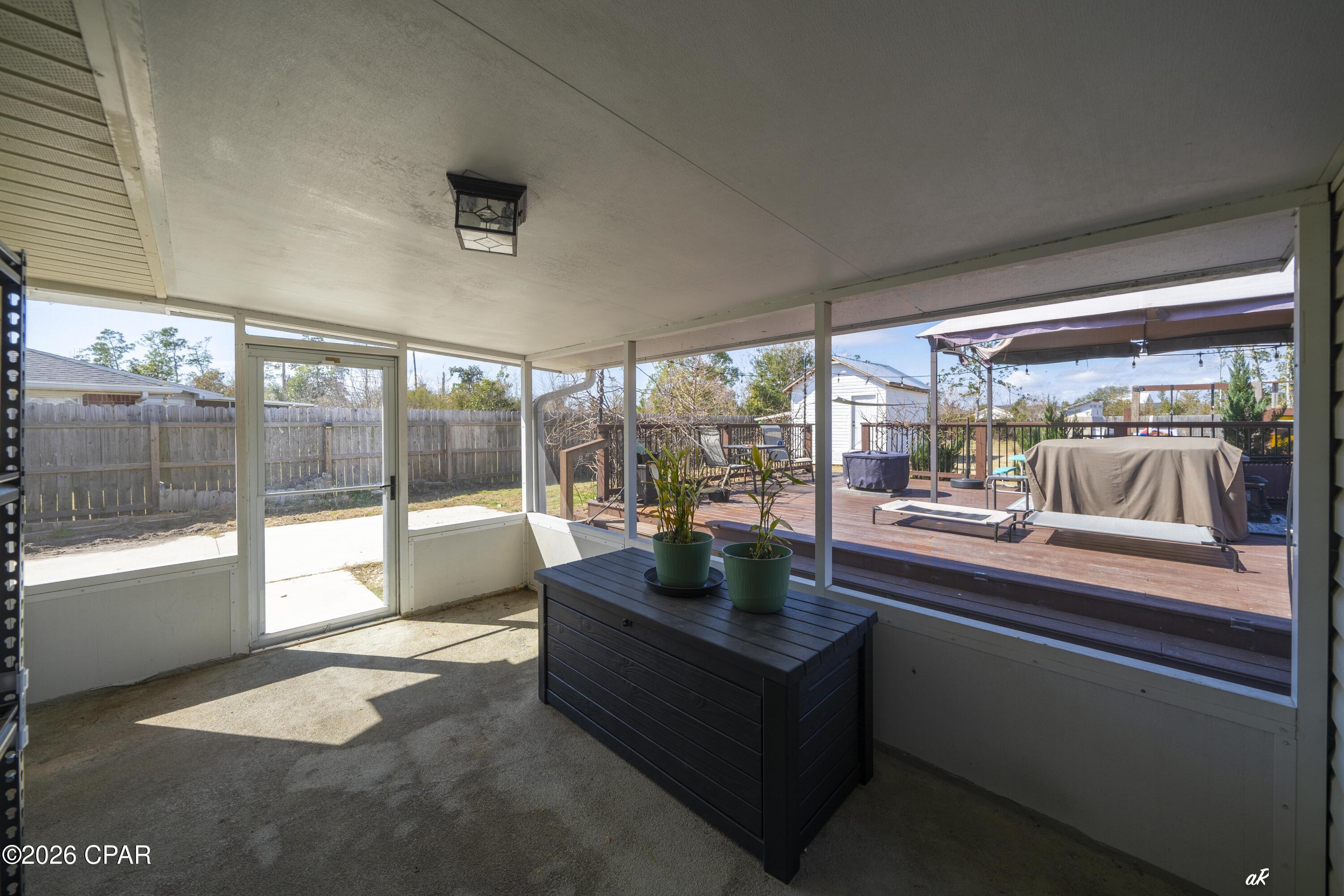 [No Recorded Subdiv] - Residential Lease