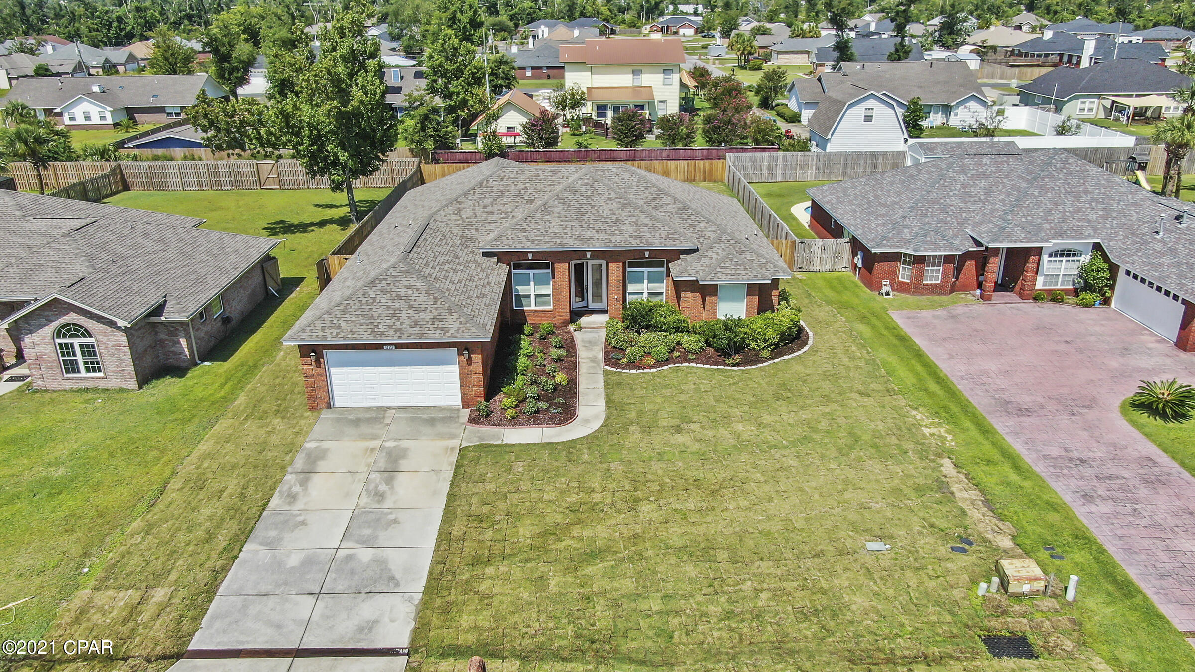 Huntington Ridge - Residential