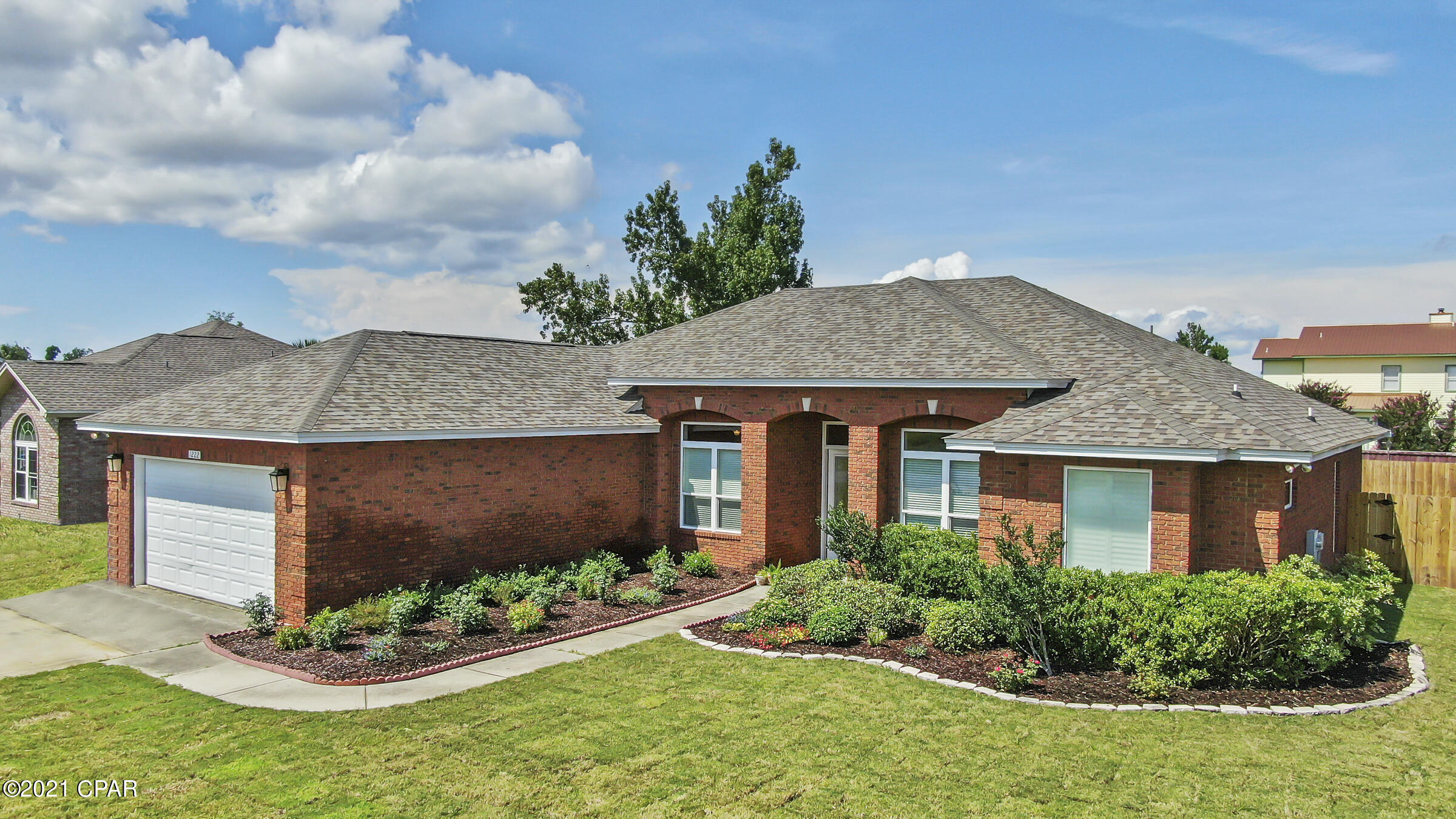 Huntington Ridge - Residential