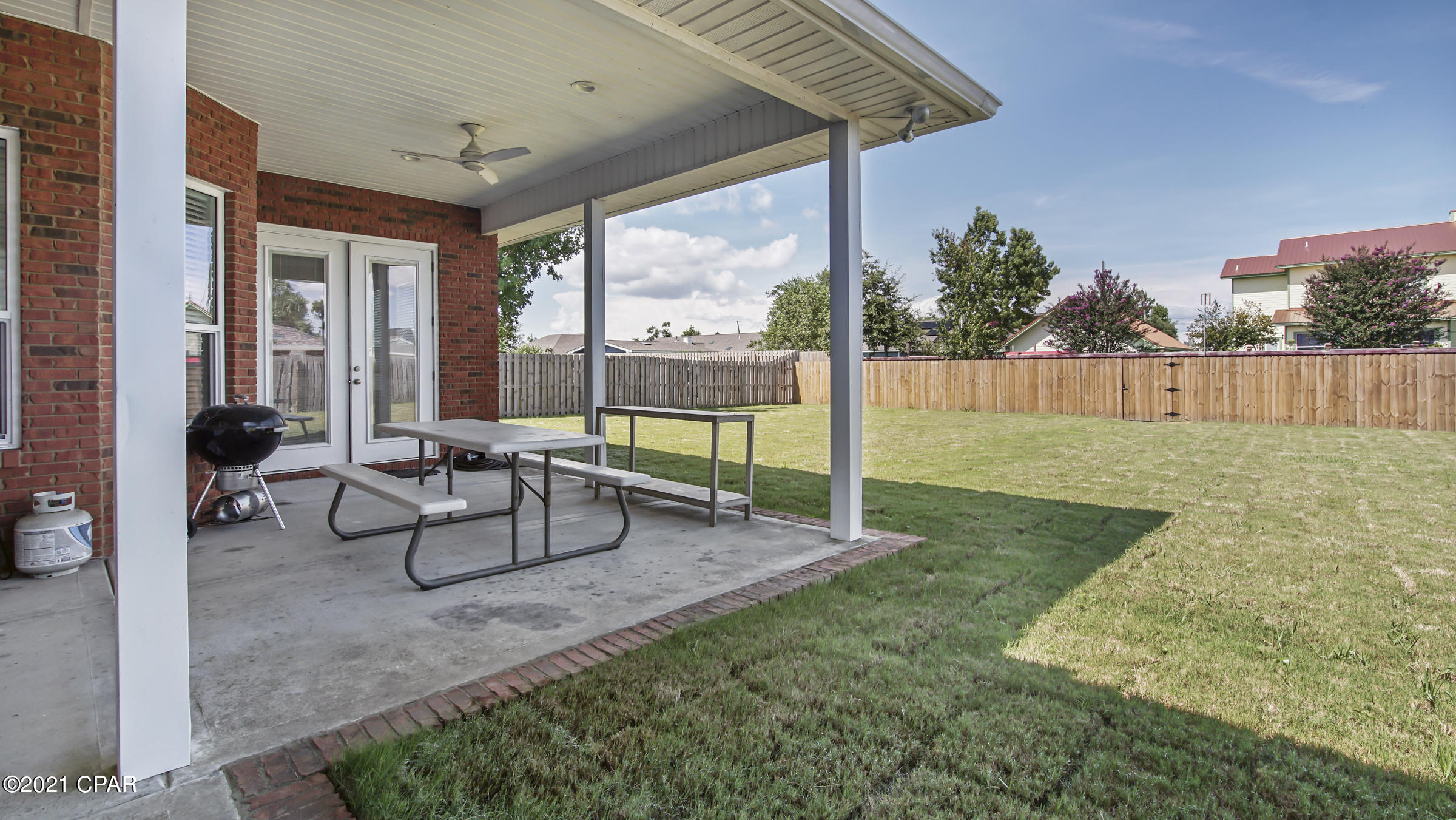 Huntington Ridge - Residential