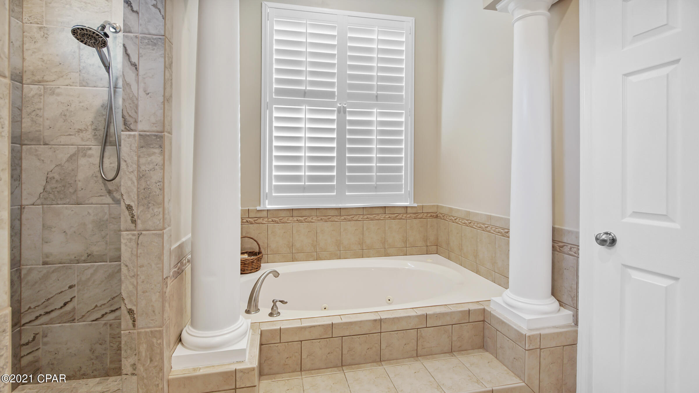 Huntington Ridge - Residential