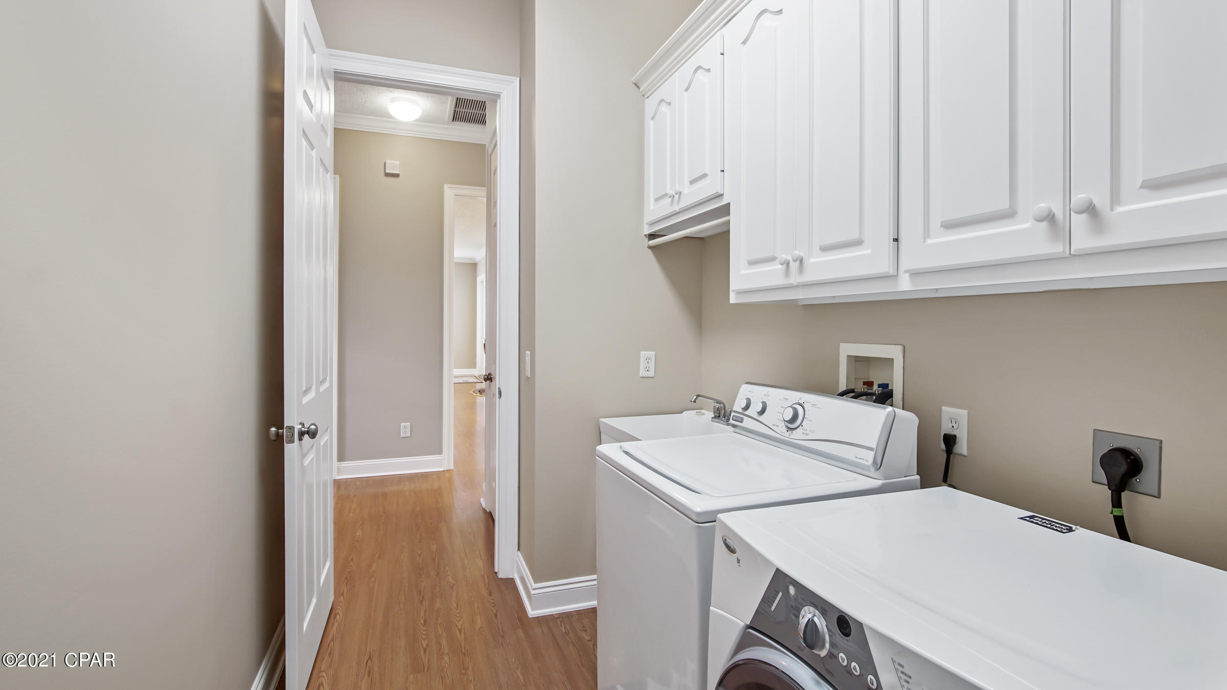 Huntington Ridge - Residential