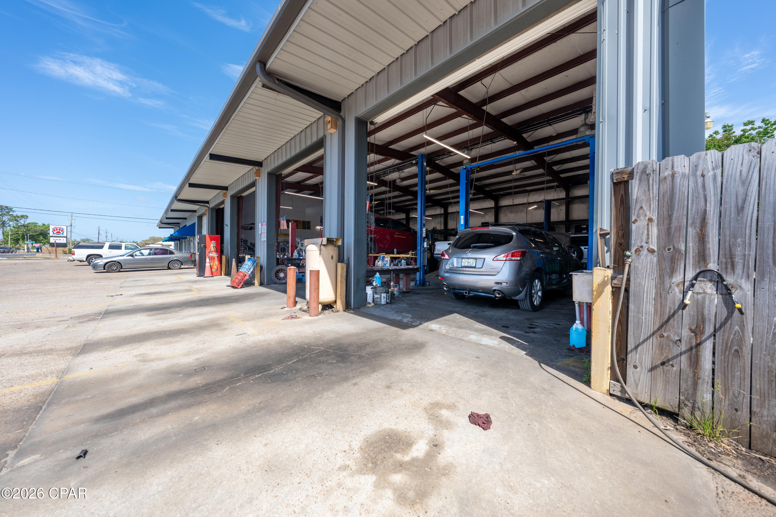 [No Recorded Subdiv] - Commercial Sale