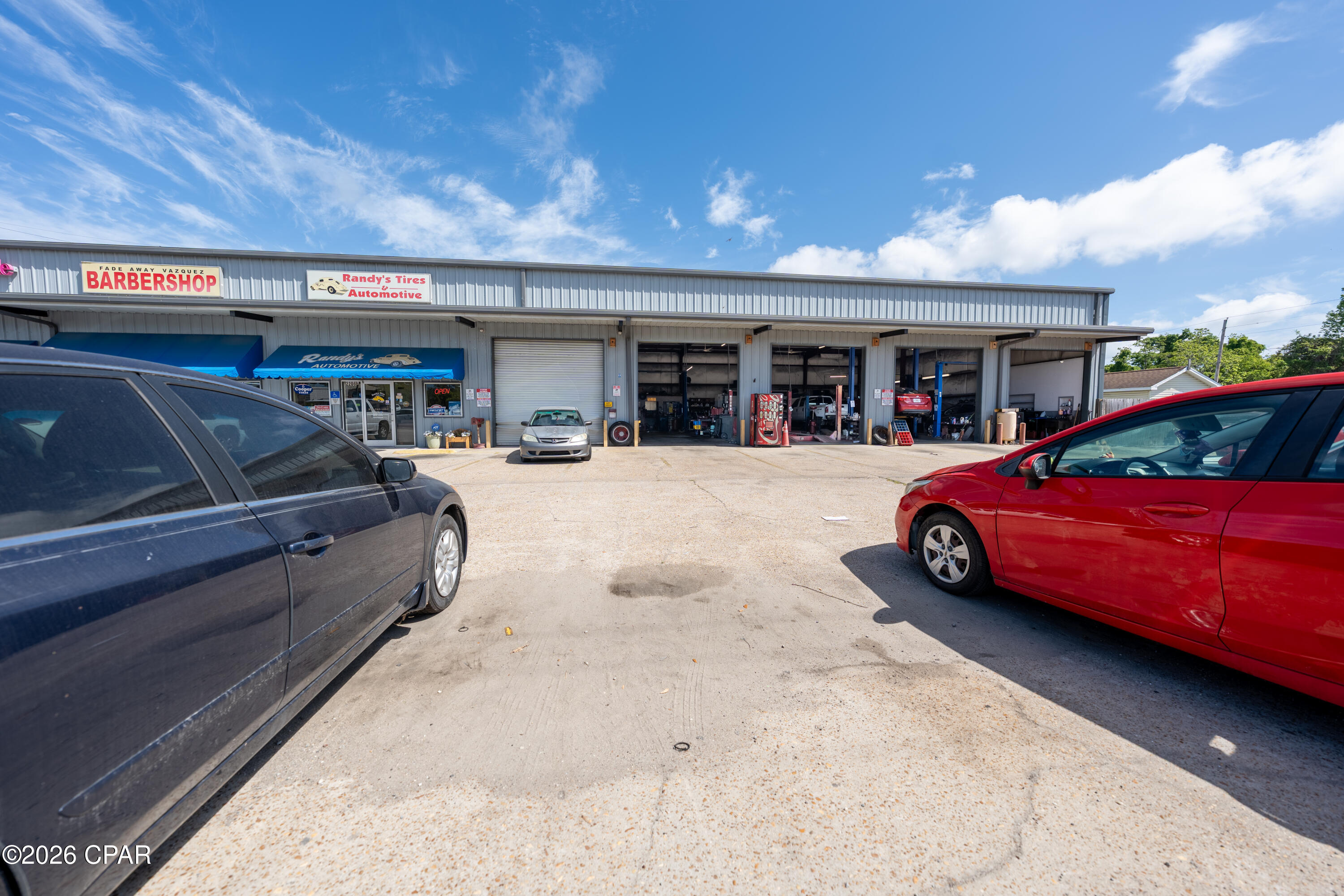 [No Recorded Subdiv] - Commercial Sale