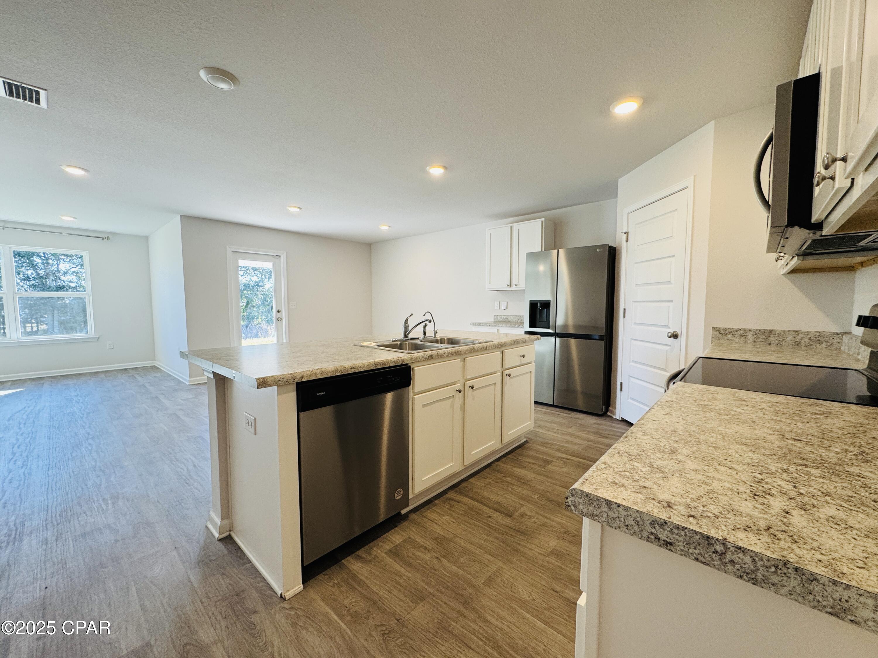 Bridge Harbor - Residential Lease