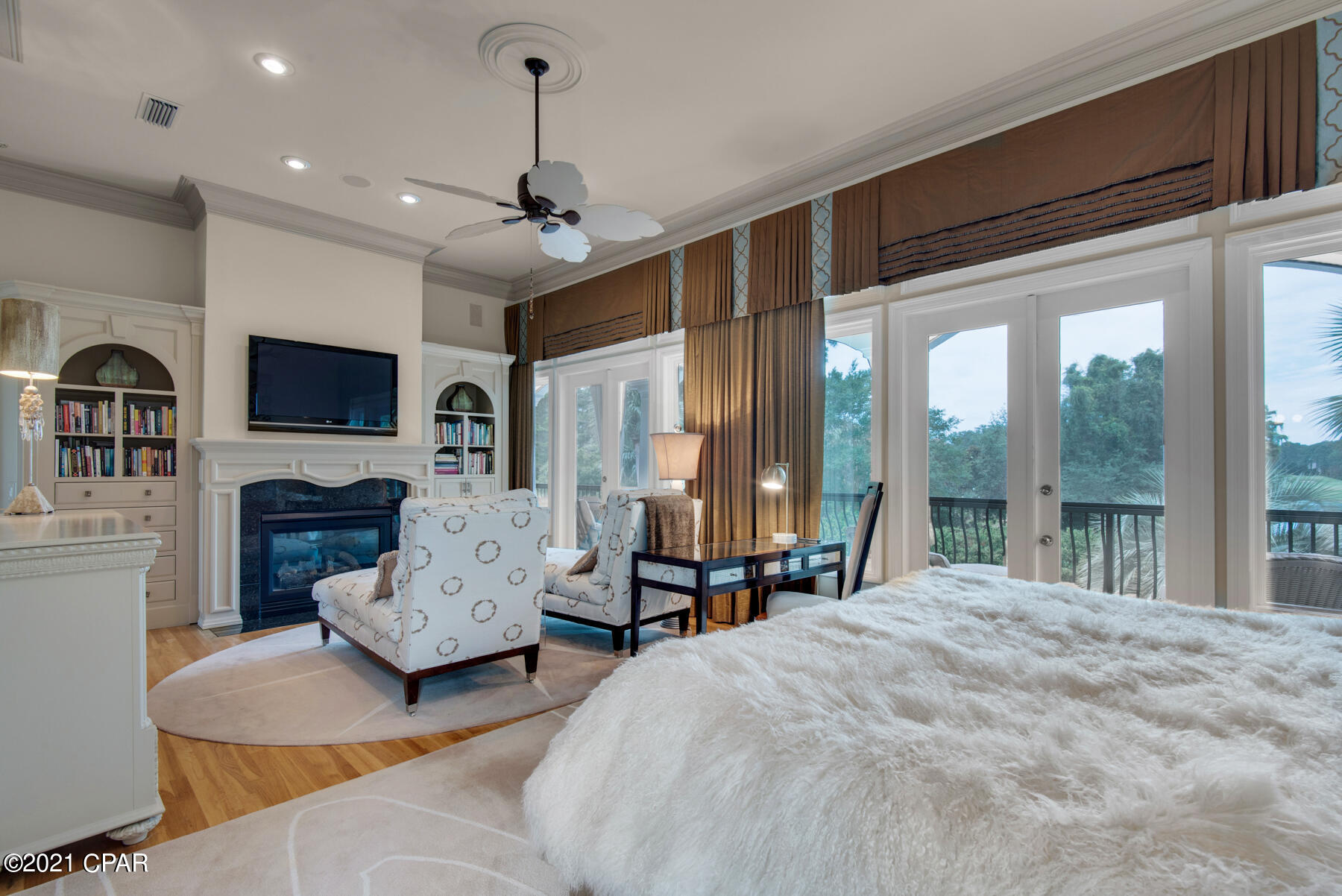 Burnt Pine - Residential