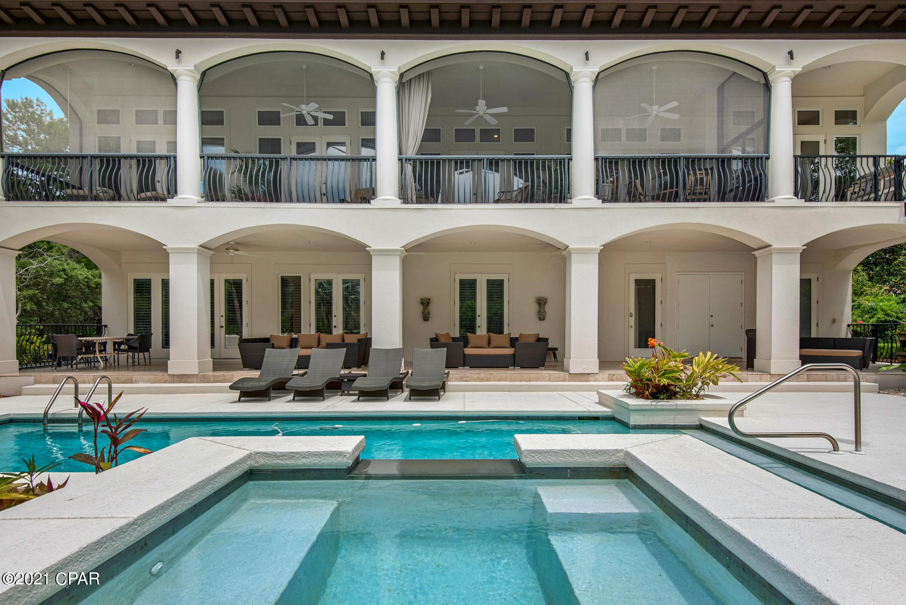 Burnt Pine - Residential