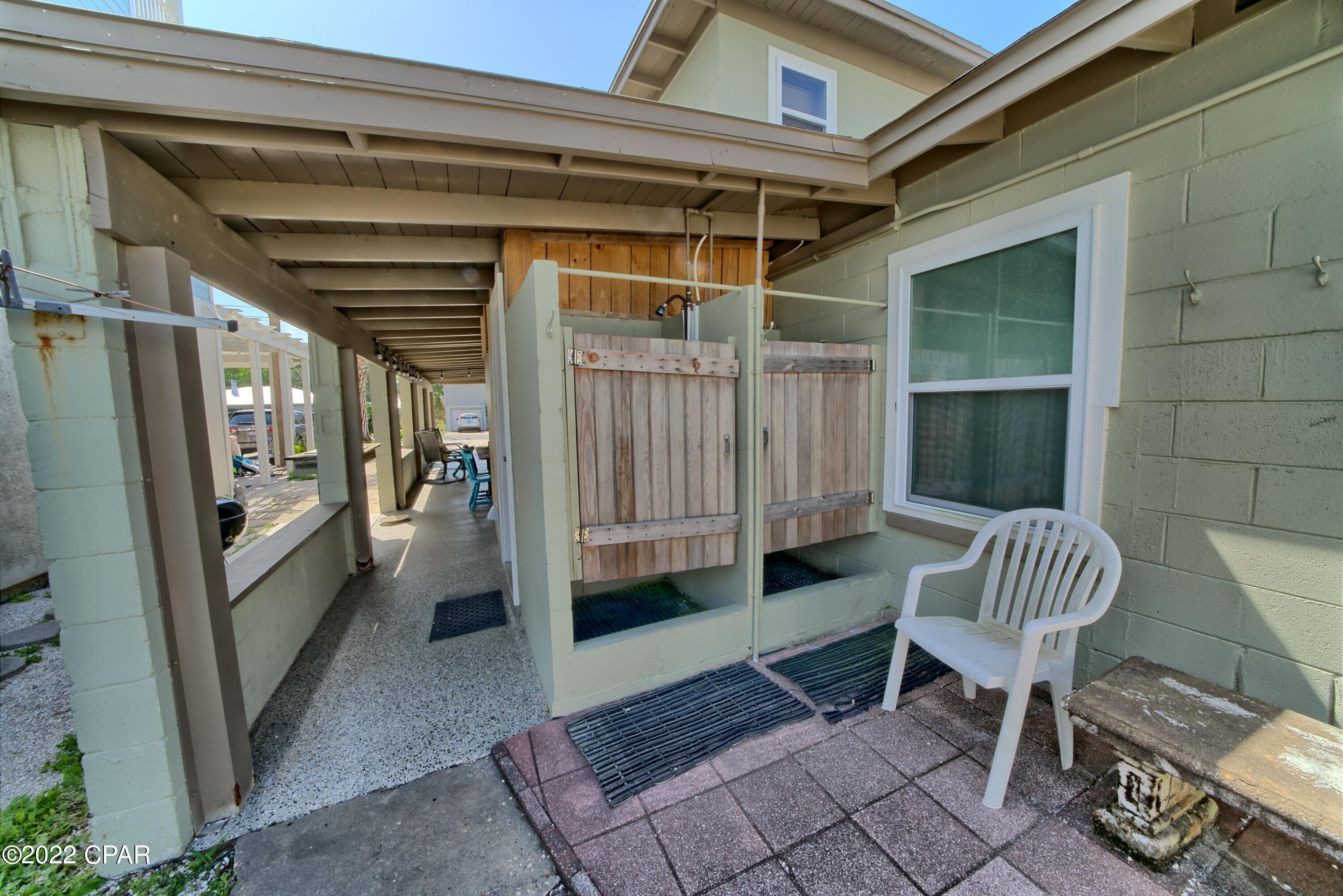 Laguna Beach Estates 1st Add - Residential