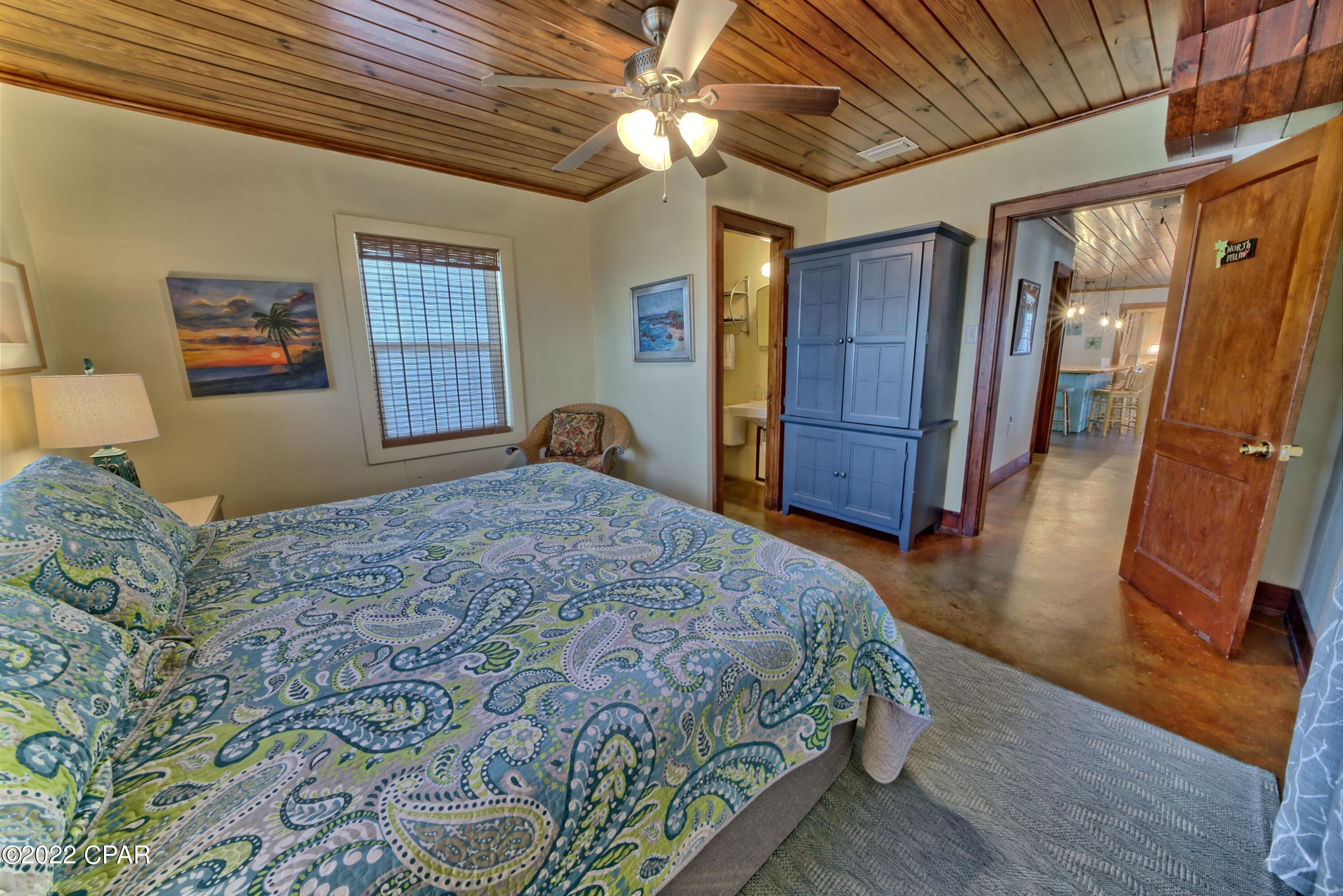 Laguna Beach Estates 1st Add - Residential