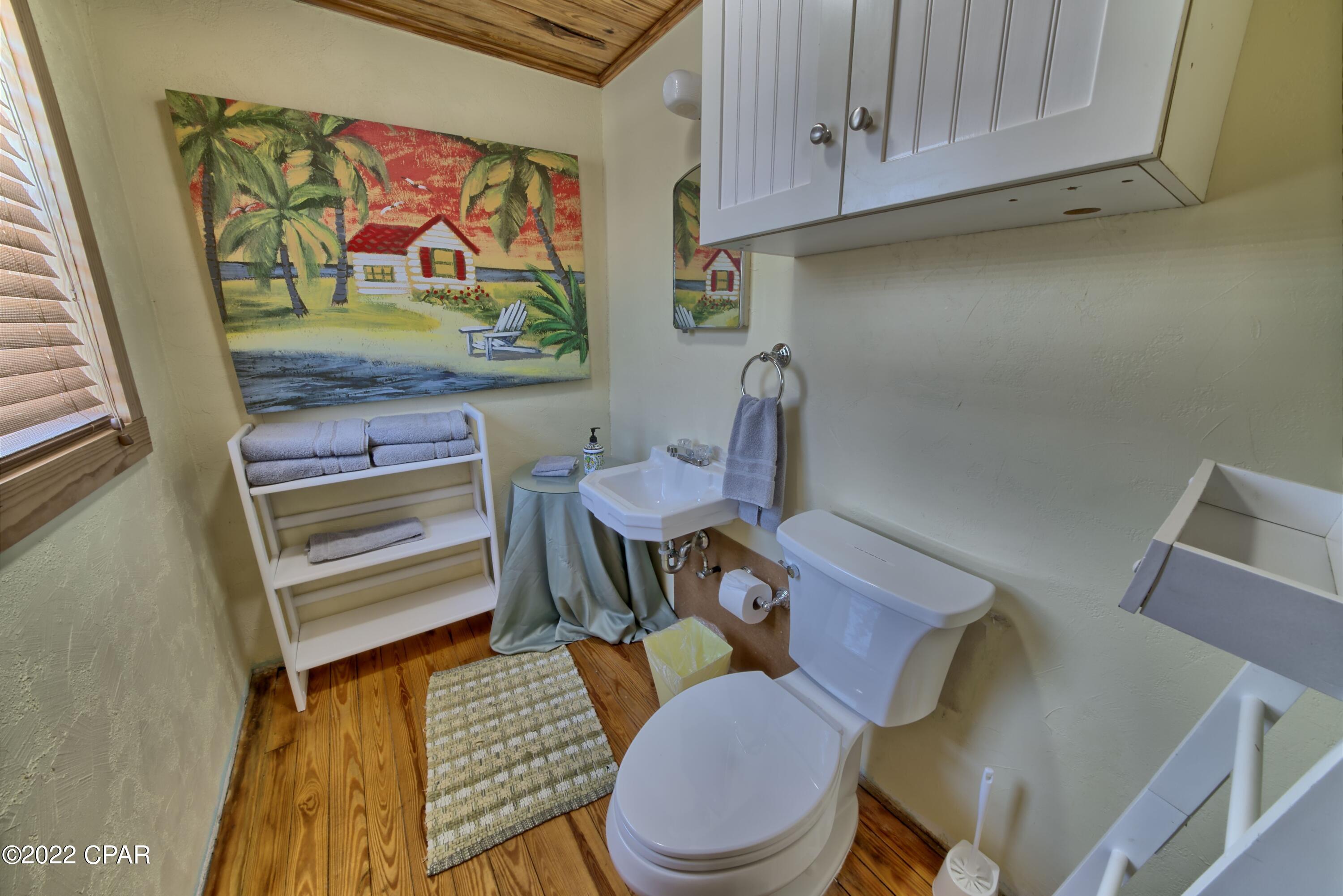 Laguna Beach Estates 1st Add - Residential