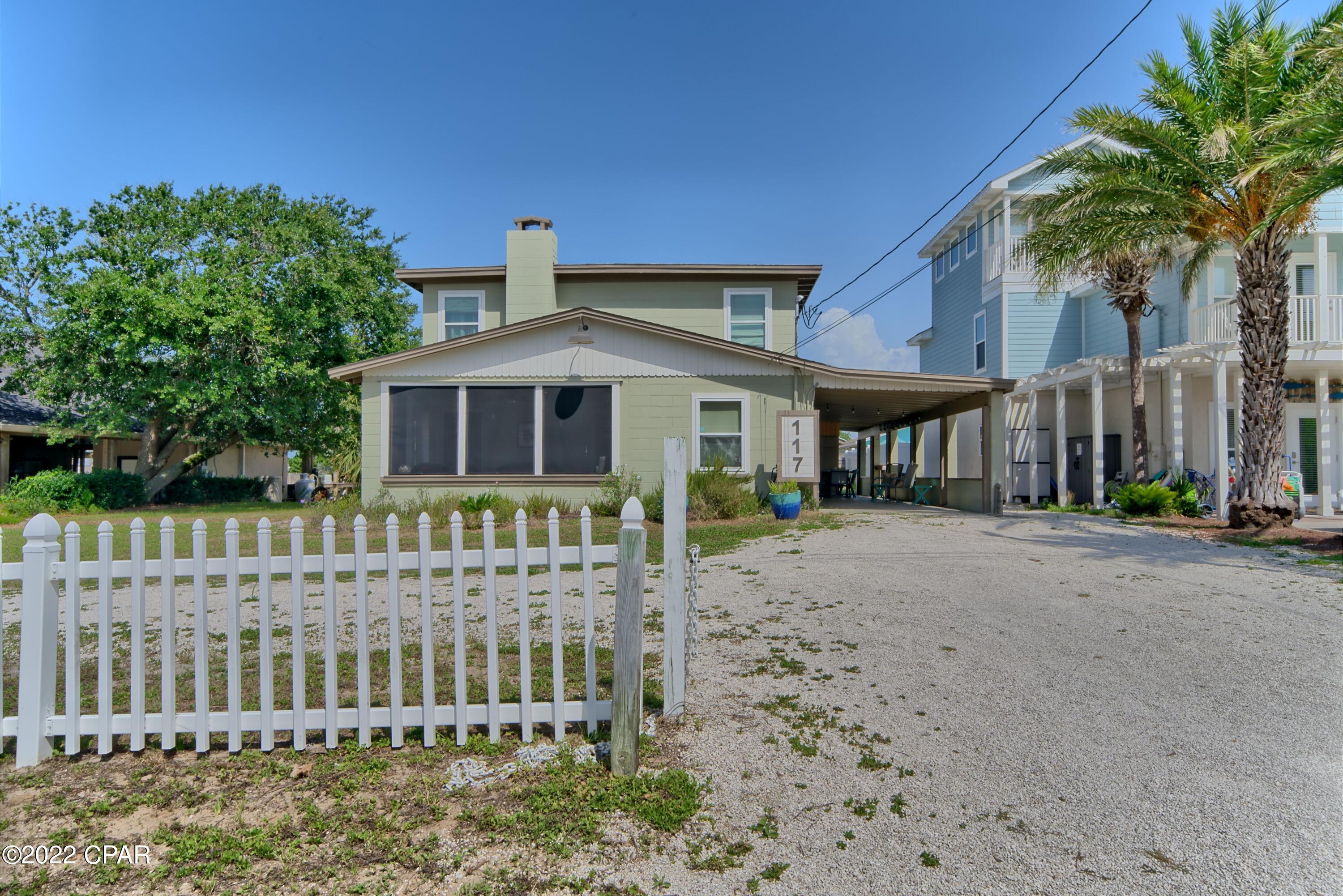 Laguna Beach Estates 1st Add - Residential