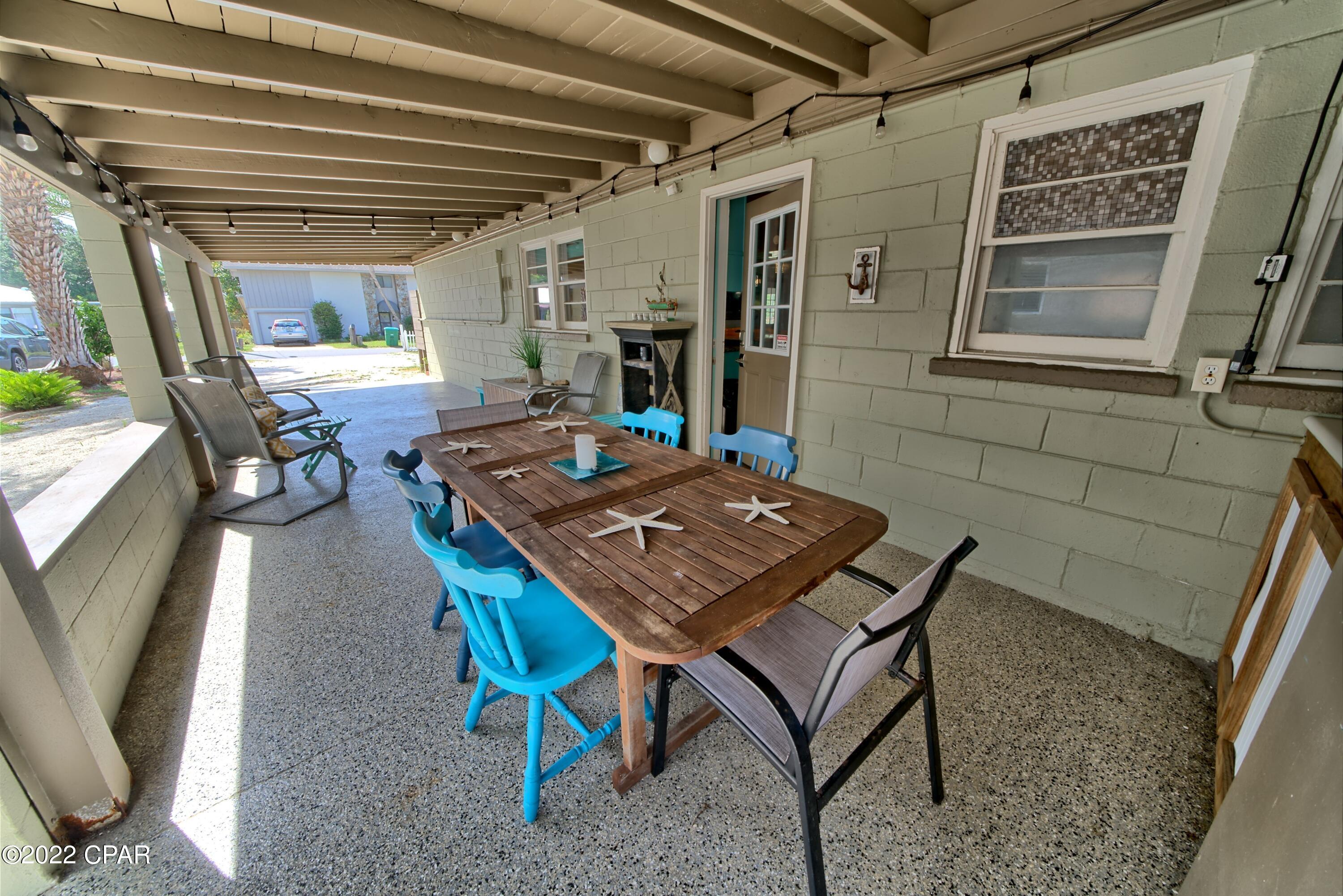 Laguna Beach Estates 1st Add - Residential