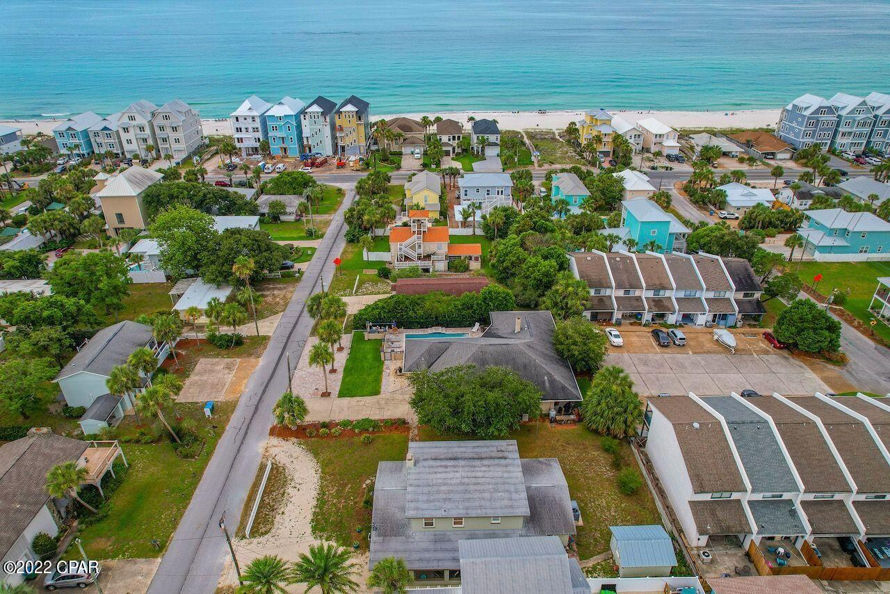 Laguna Beach Estates 1st Add - Residential