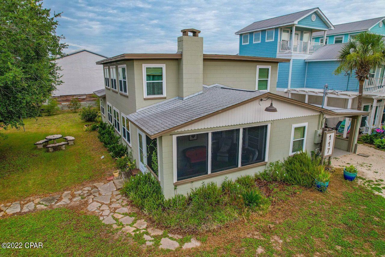 Laguna Beach Estates 1st Add - Residential