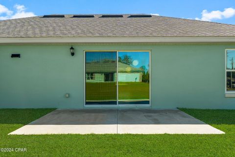 A home in Chipley