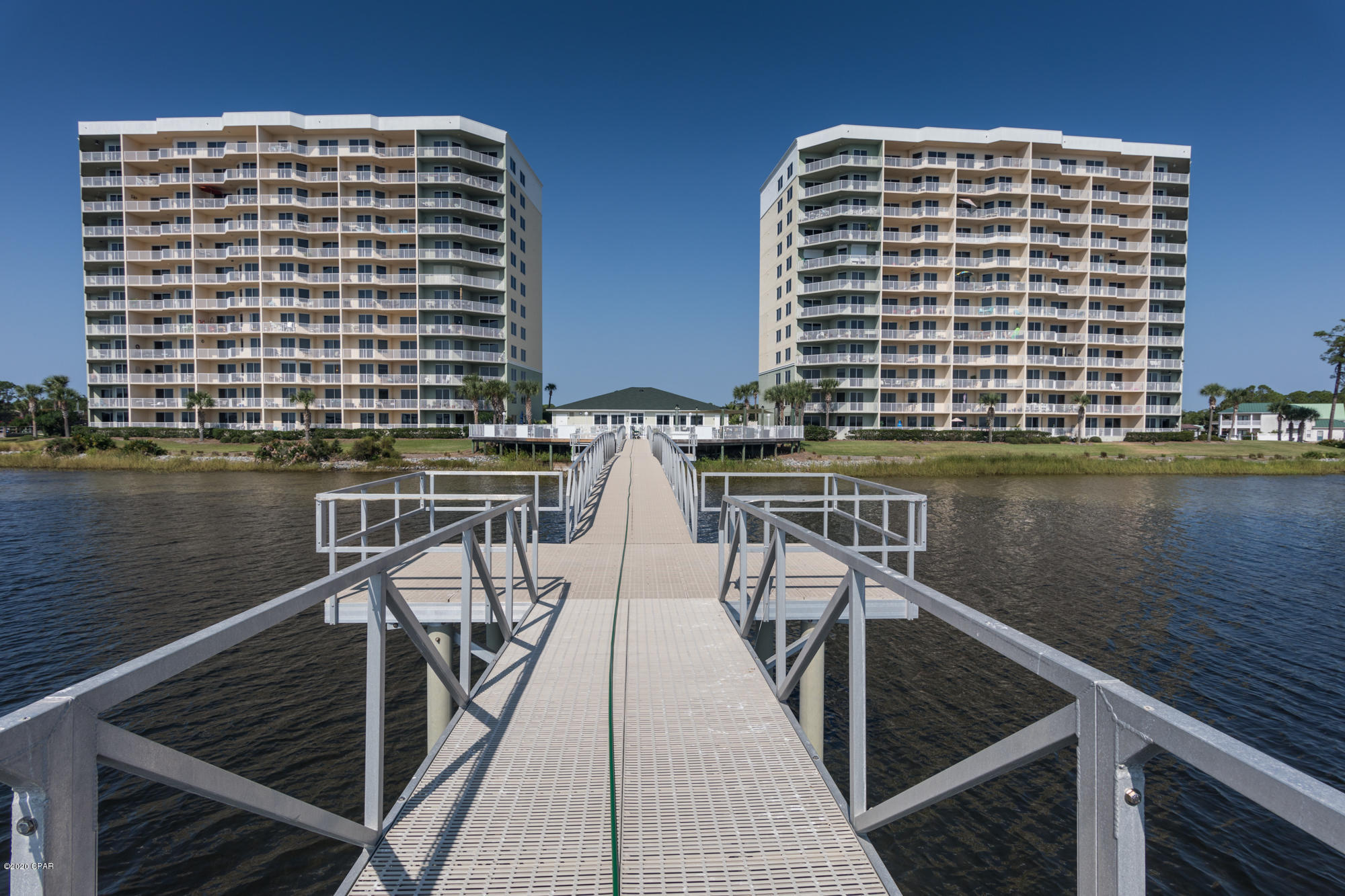 Hibiscus By The Bay - Residential