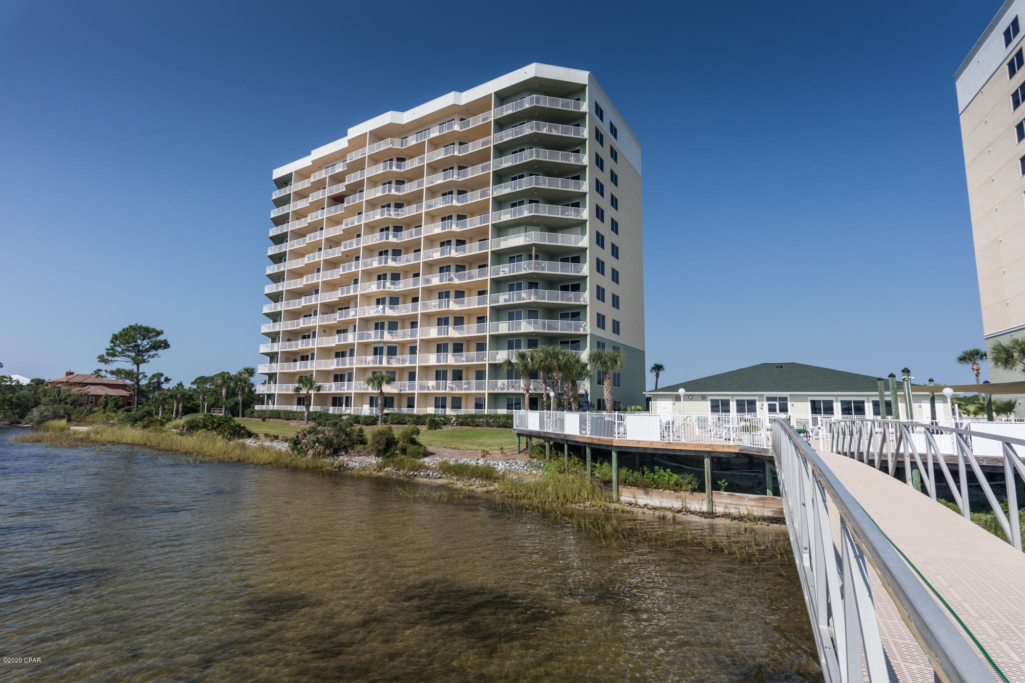 Hibiscus By The Bay - Residential