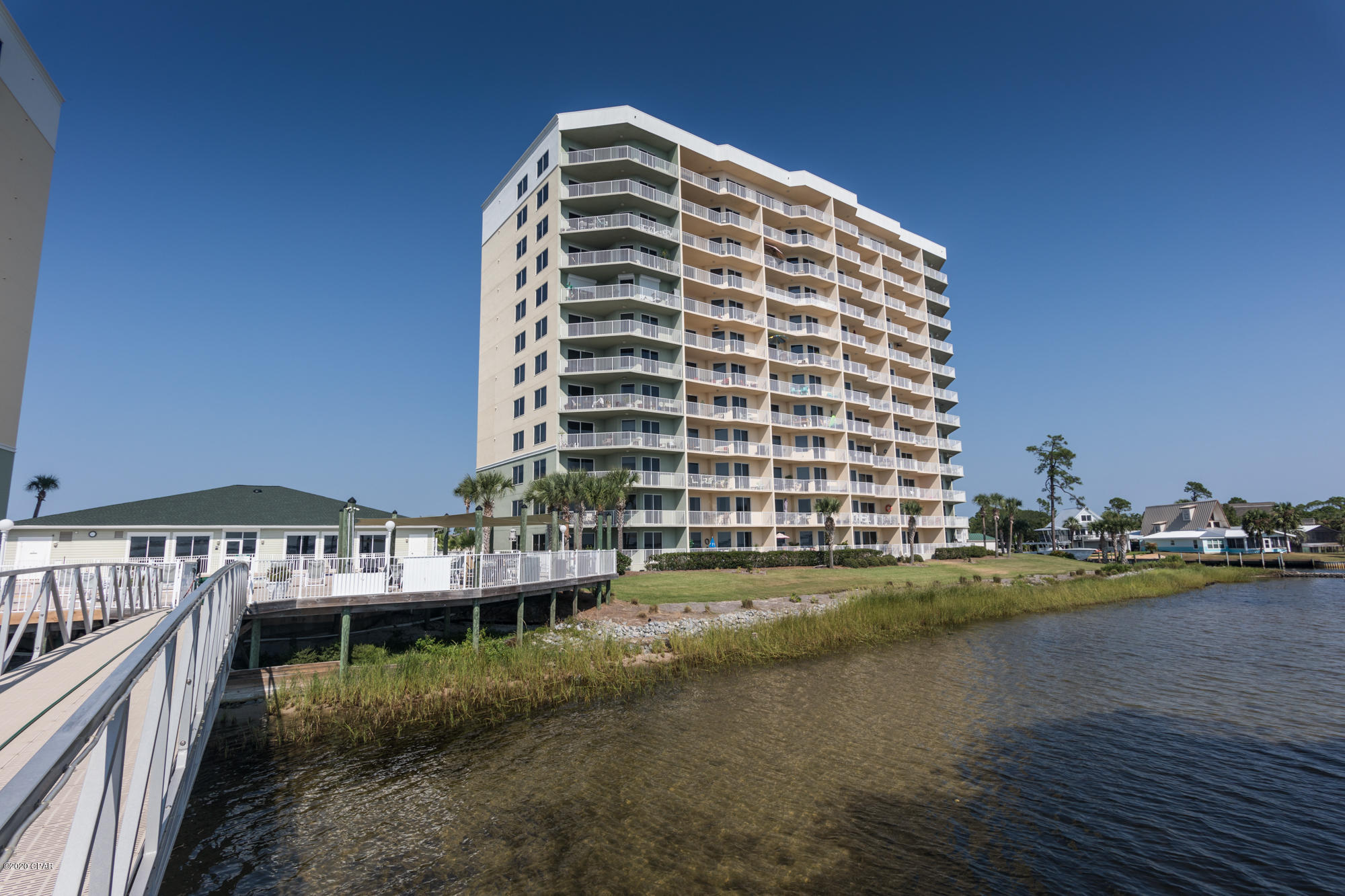 Hibiscus By The Bay - Residential