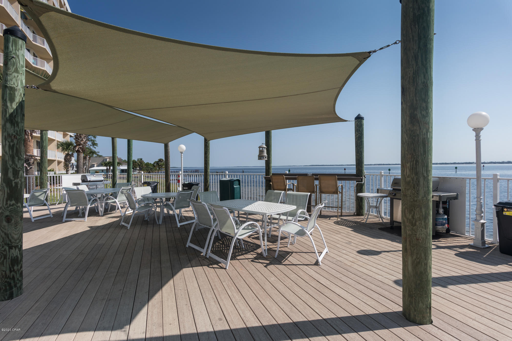 Hibiscus By The Bay - Residential